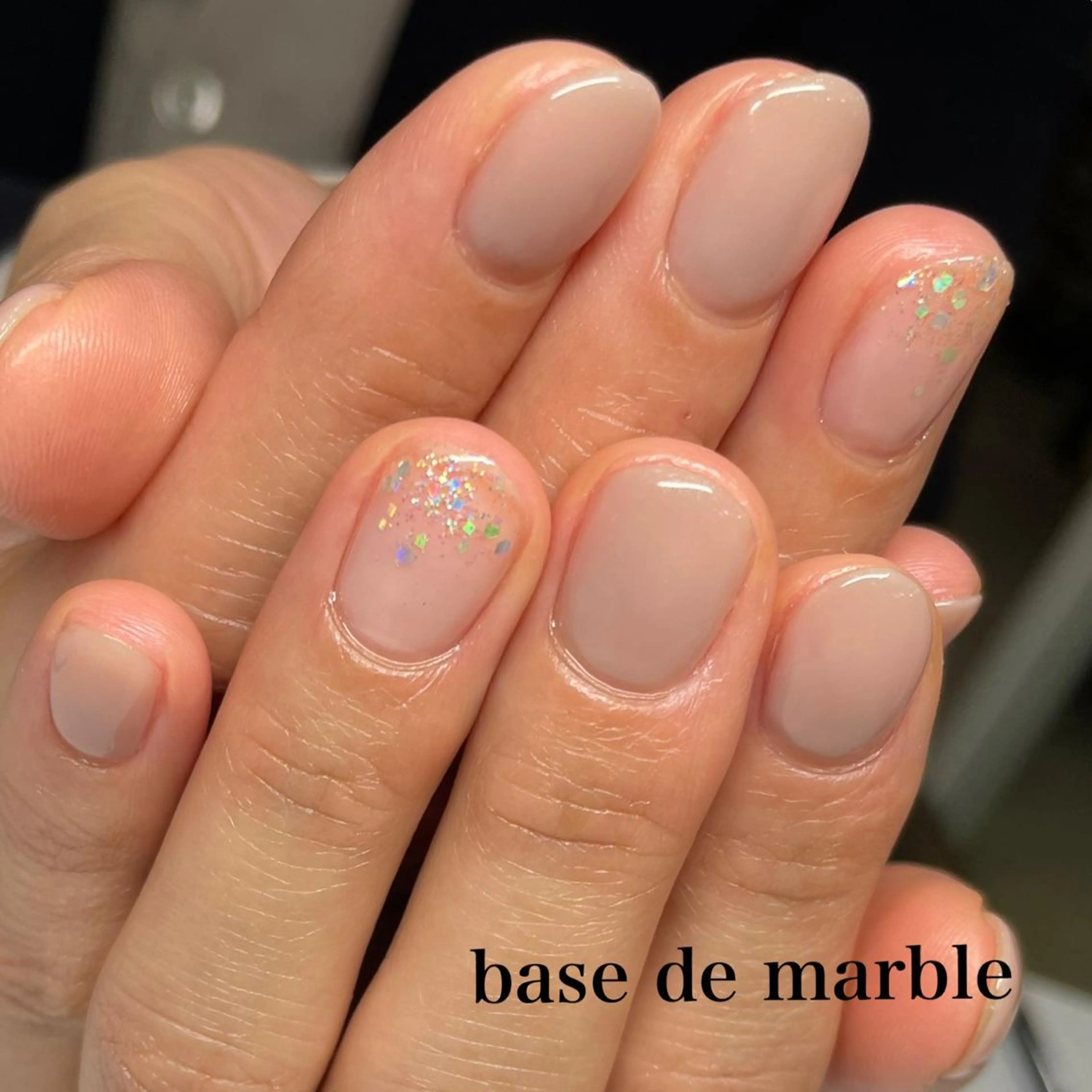 ネイル オモルフィ所属・カラーリスト marumoのヘアスタイル