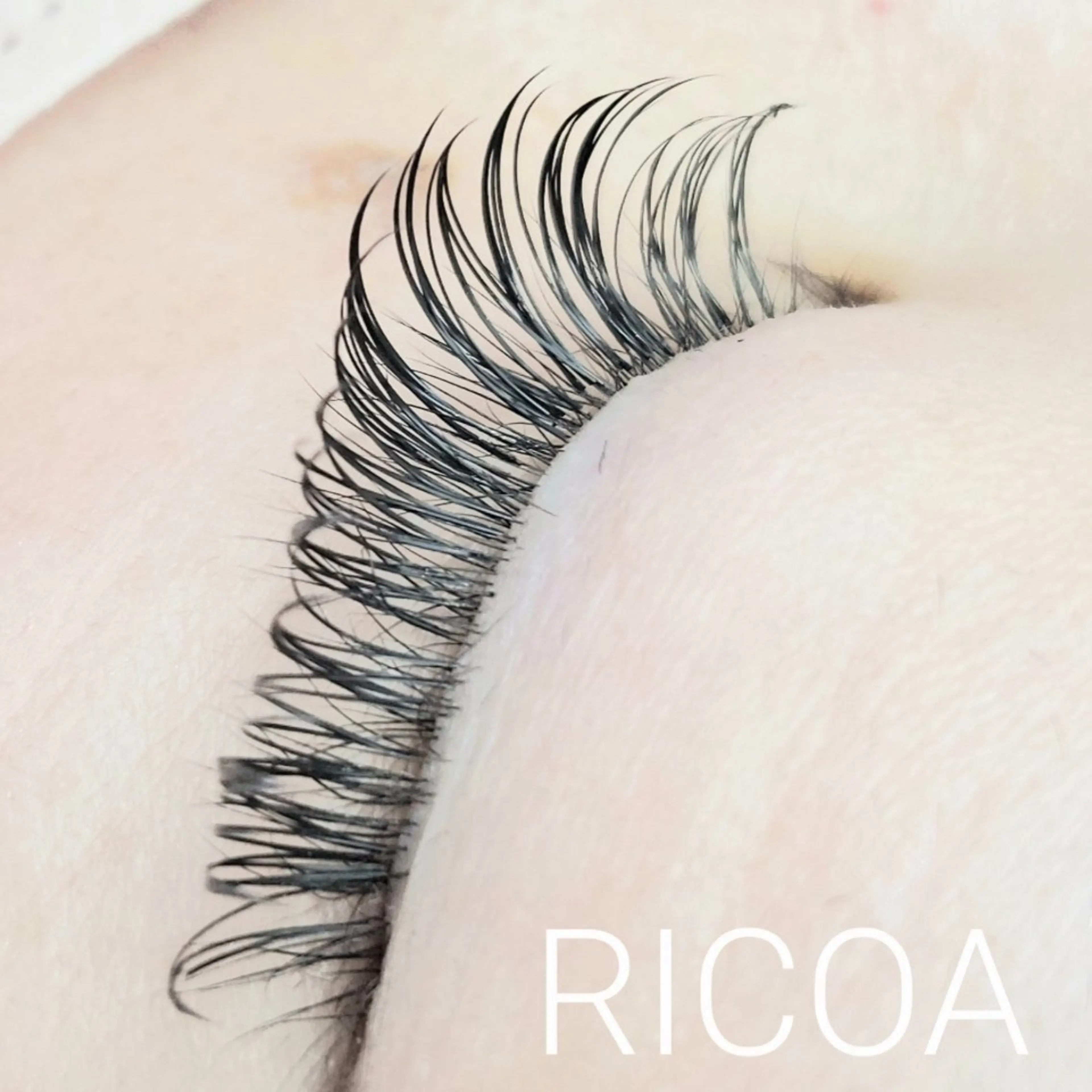 マツエク・マツパ フラットラッシュ マツエク RICOA 酒井のマツエク・マツパデザイン