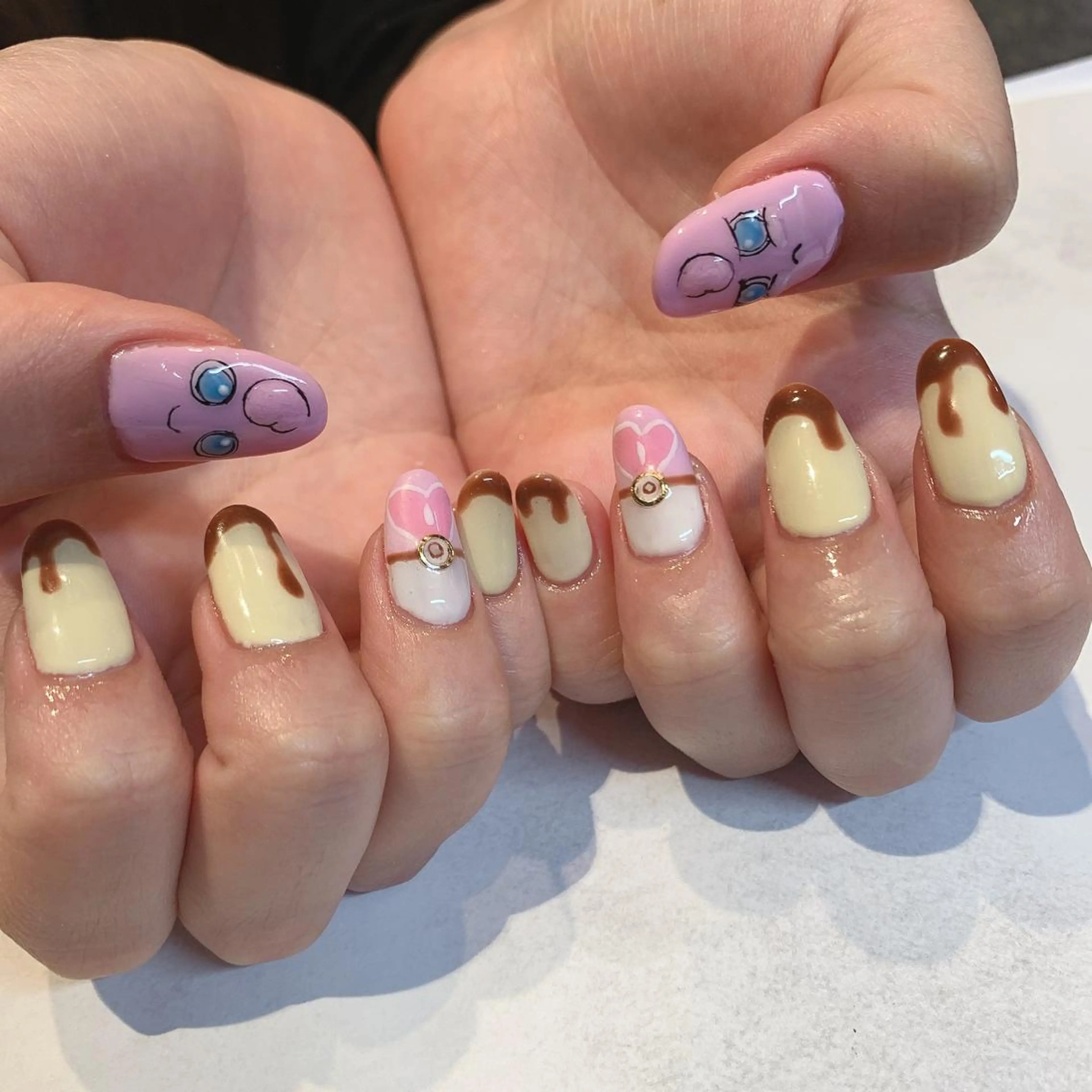 ネイル ハンドネイル フットネイル Adite nailのネイルデザイン