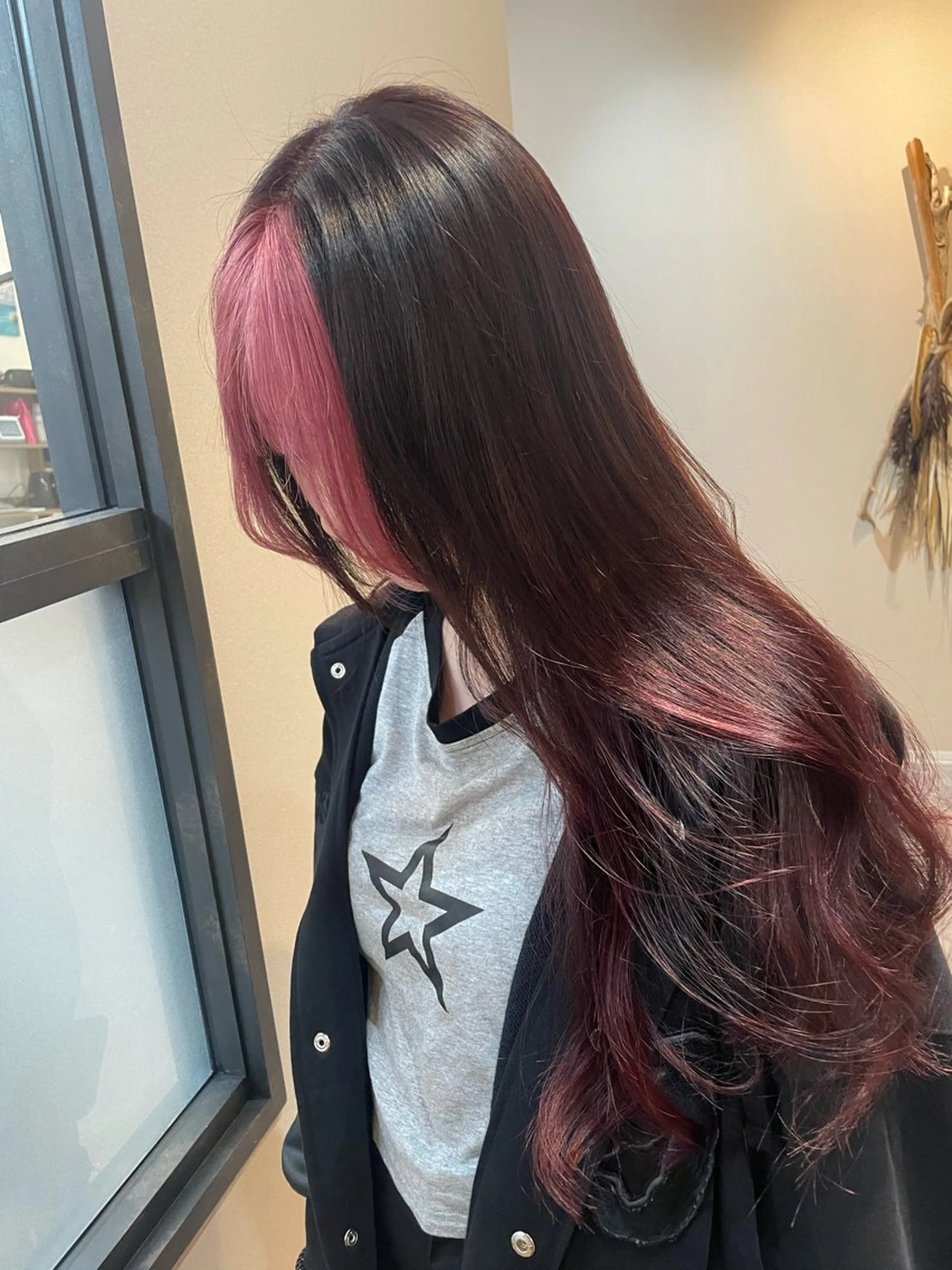 ミディアム ブリーチ特化🎖️ピ ンクカラー高橋さやかのヘアスタイル