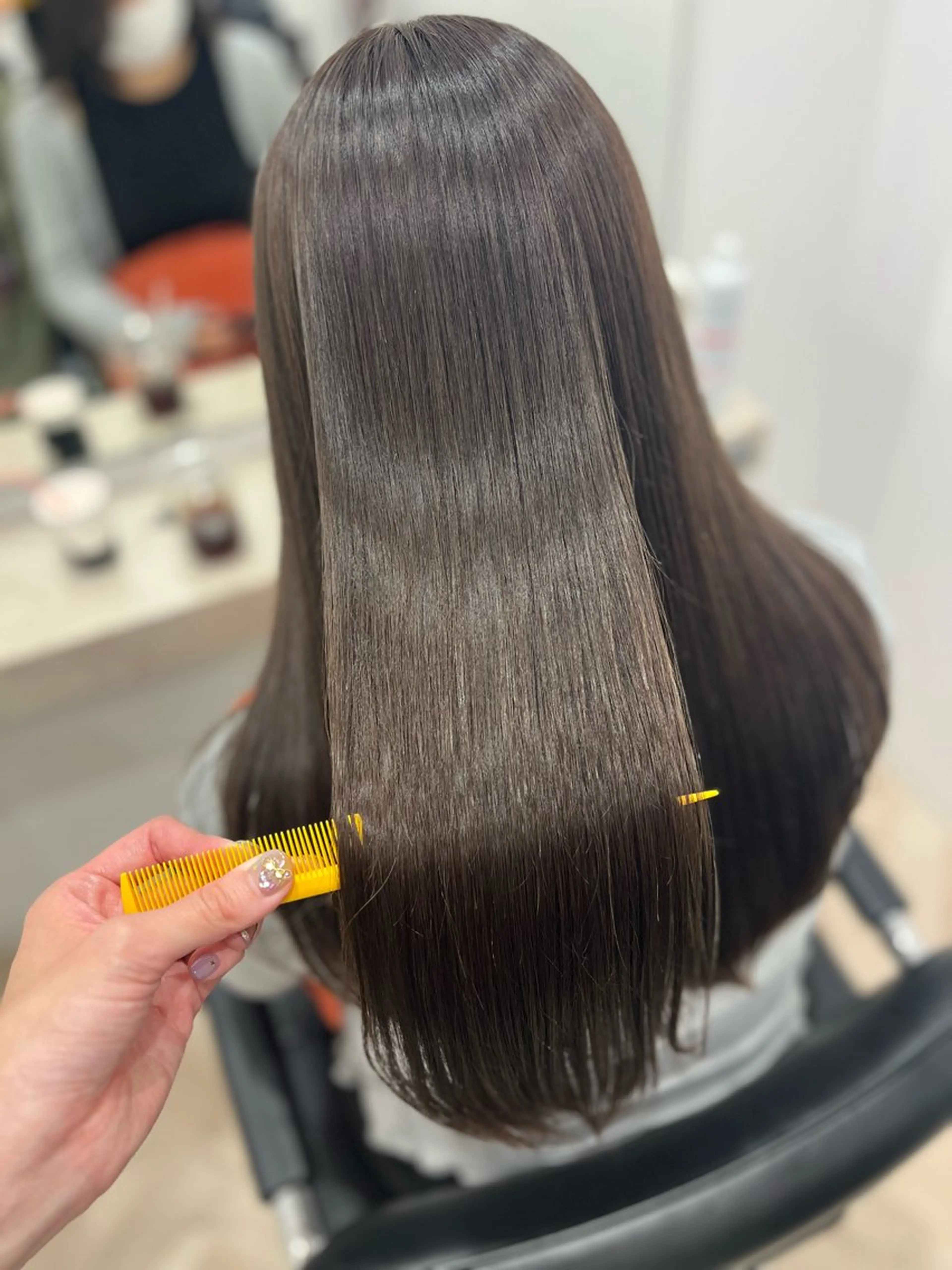 ロング カラー ベージュカラー ミルクティーベージュ カット ヘアカラー トリートメント 🫧ぷる艶カラー🫧 Yuubi🦩のヘアスタイル