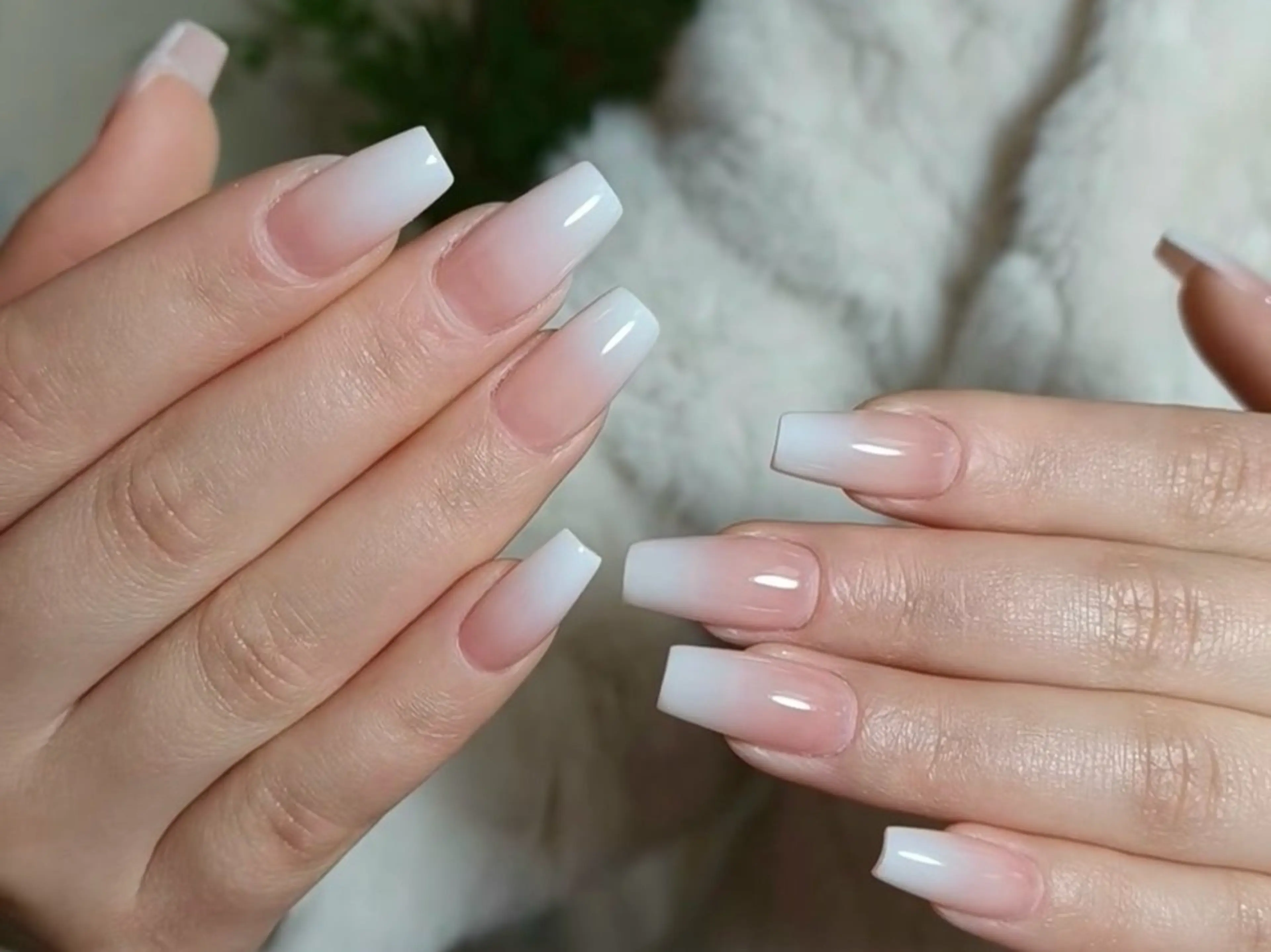 ネイル オーロラネイル チークネイル 長さ出し フットネイル フレンチネイル ハンドネイル J&C Nail Salon吉祥寺所属・YU KIのネイルデザイン