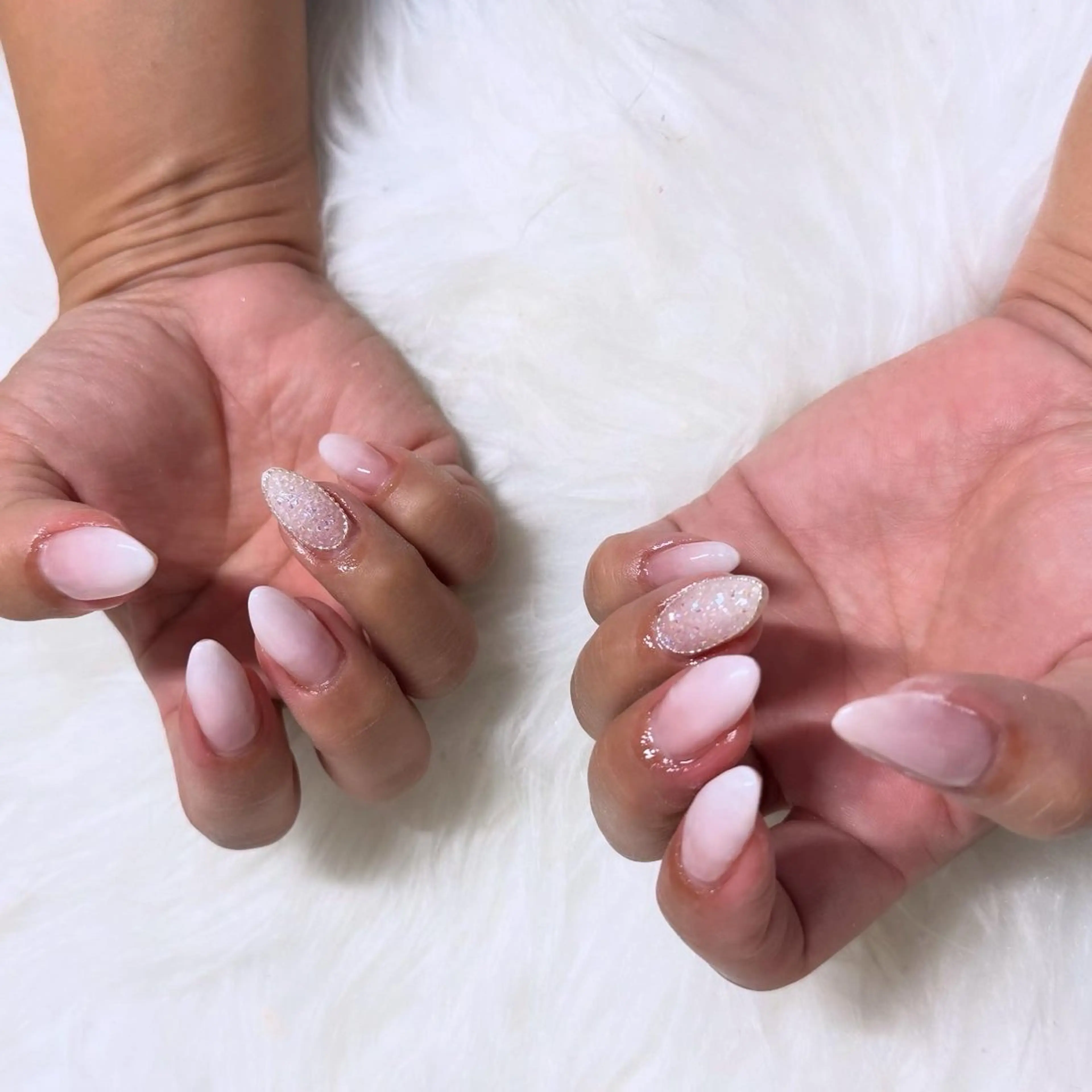 ミディアム ハンドネイル mao .のネイルデザイン