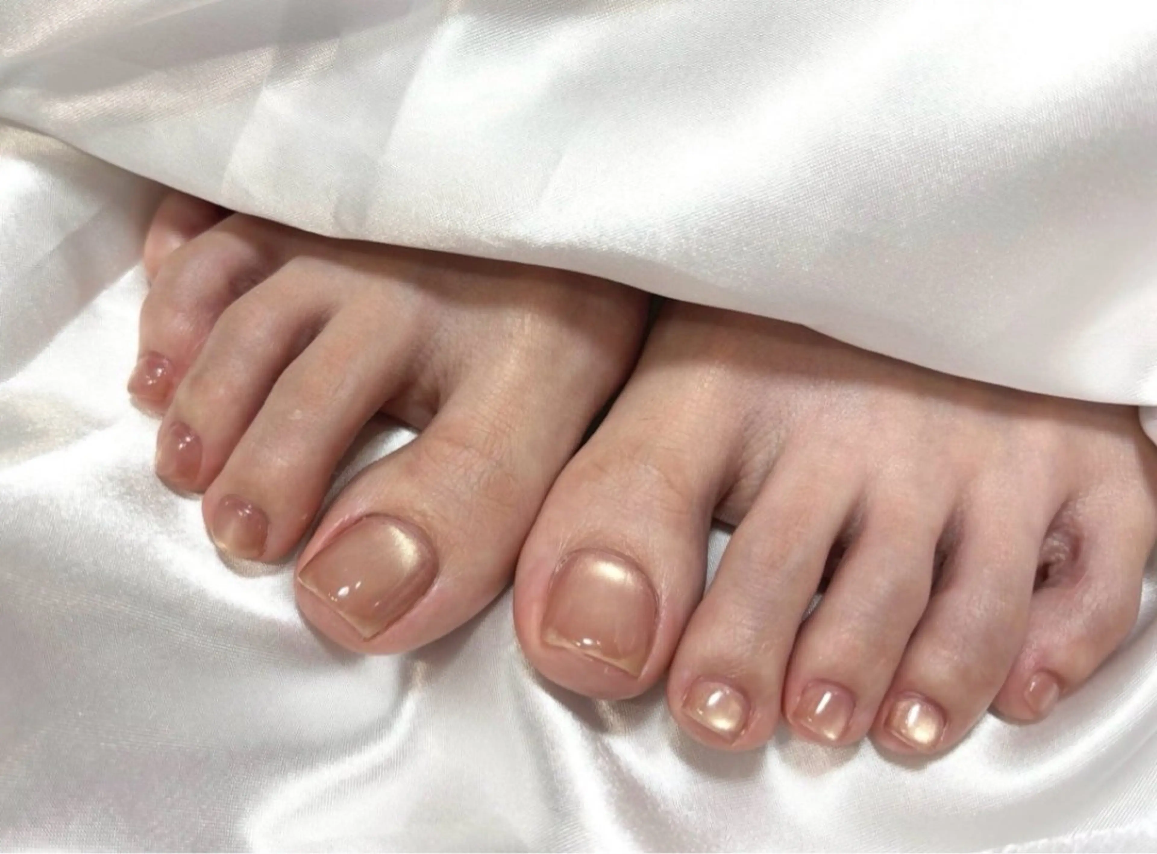 フット🩷ワンカラー➕甘皮ケア付き⚠️オフありの写真