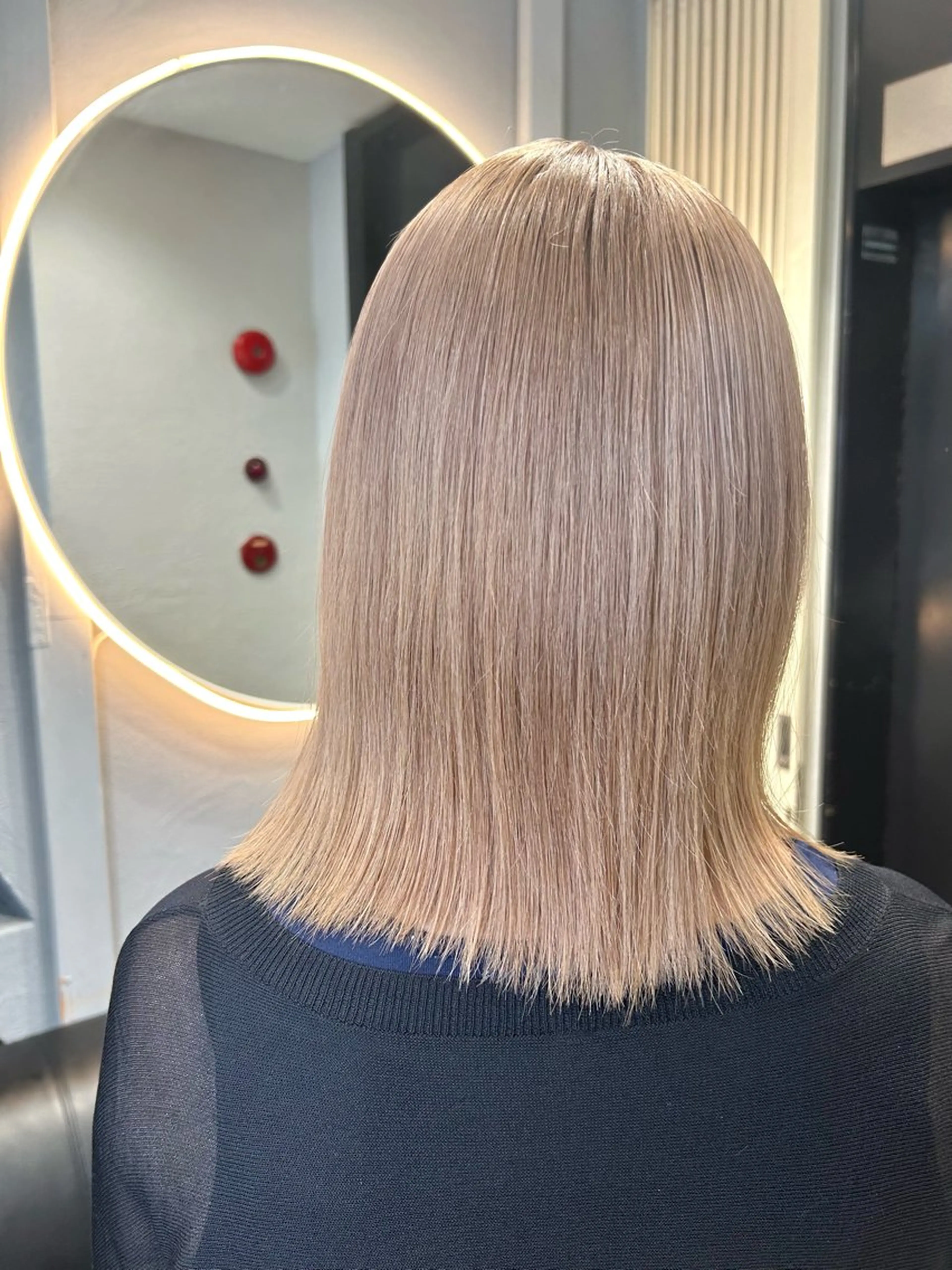 カラー ハイトーン ayane💖のヘアスタイル