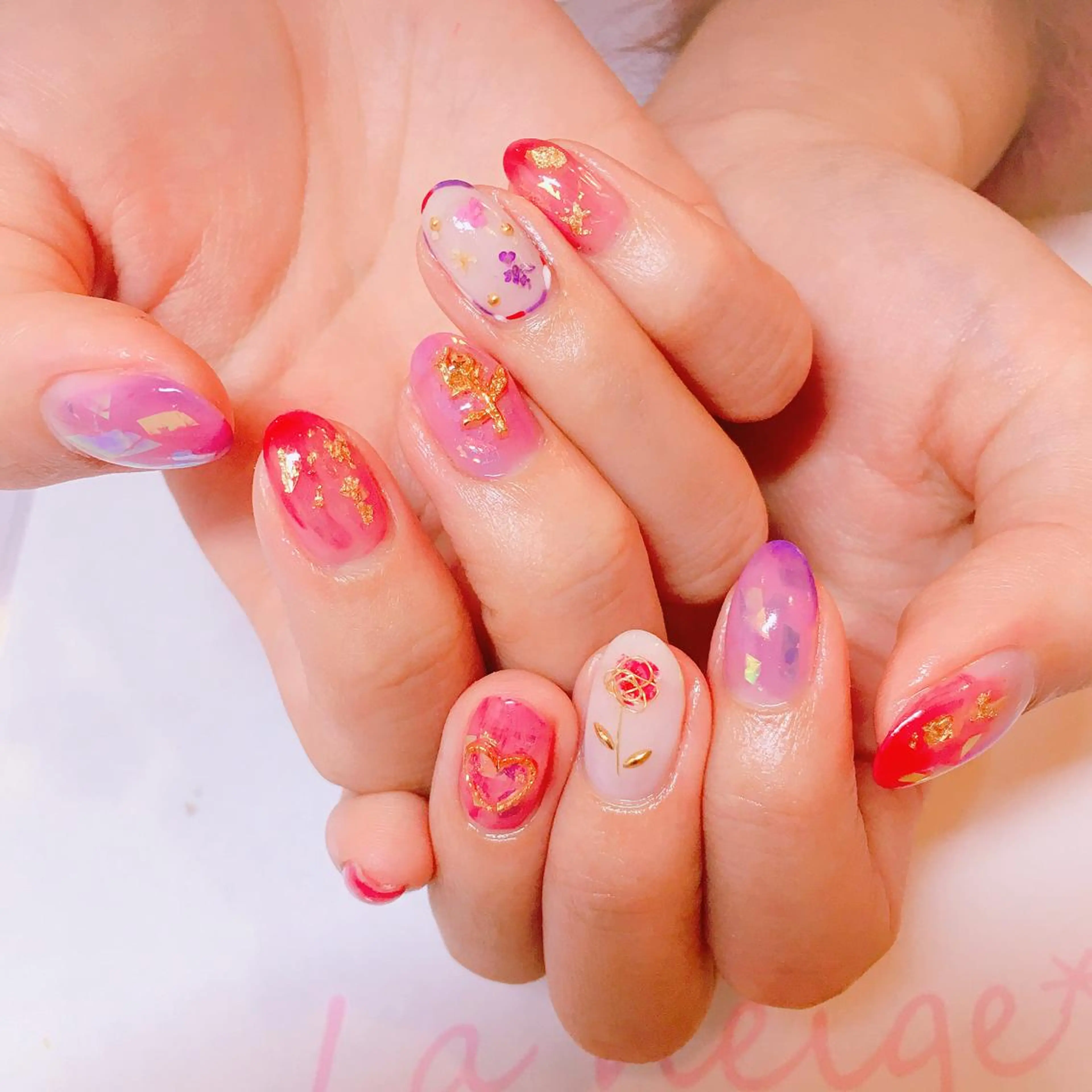 ネイル La neige* yuki 🥯🍑のネイルデザイン