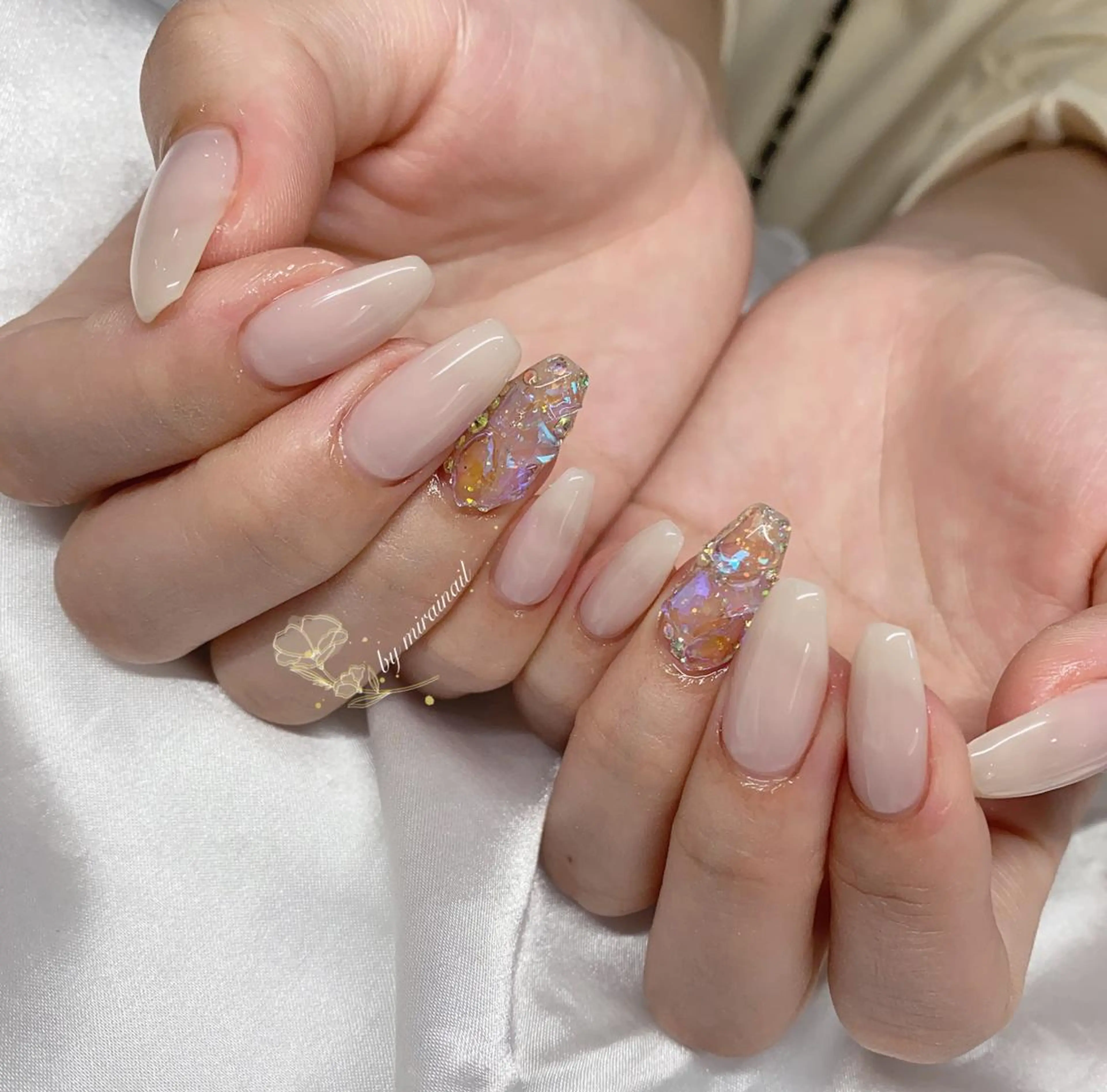 ネイル ネイルサロン 9Carats神田のネイルデザイン