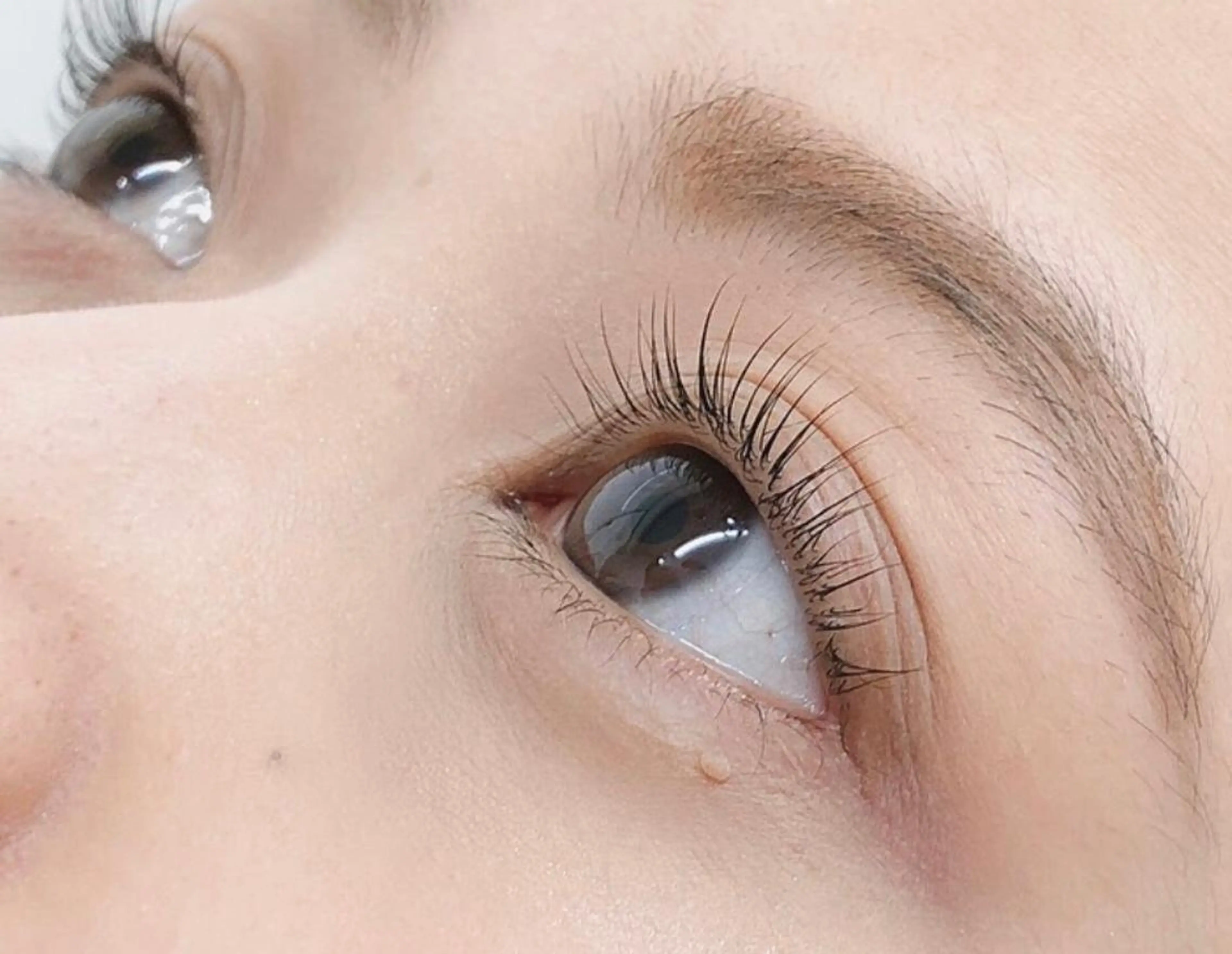 パーマ diar blue茅ヶ崎店所属・diarblue 今村の眉毛・アイブロウイメージ