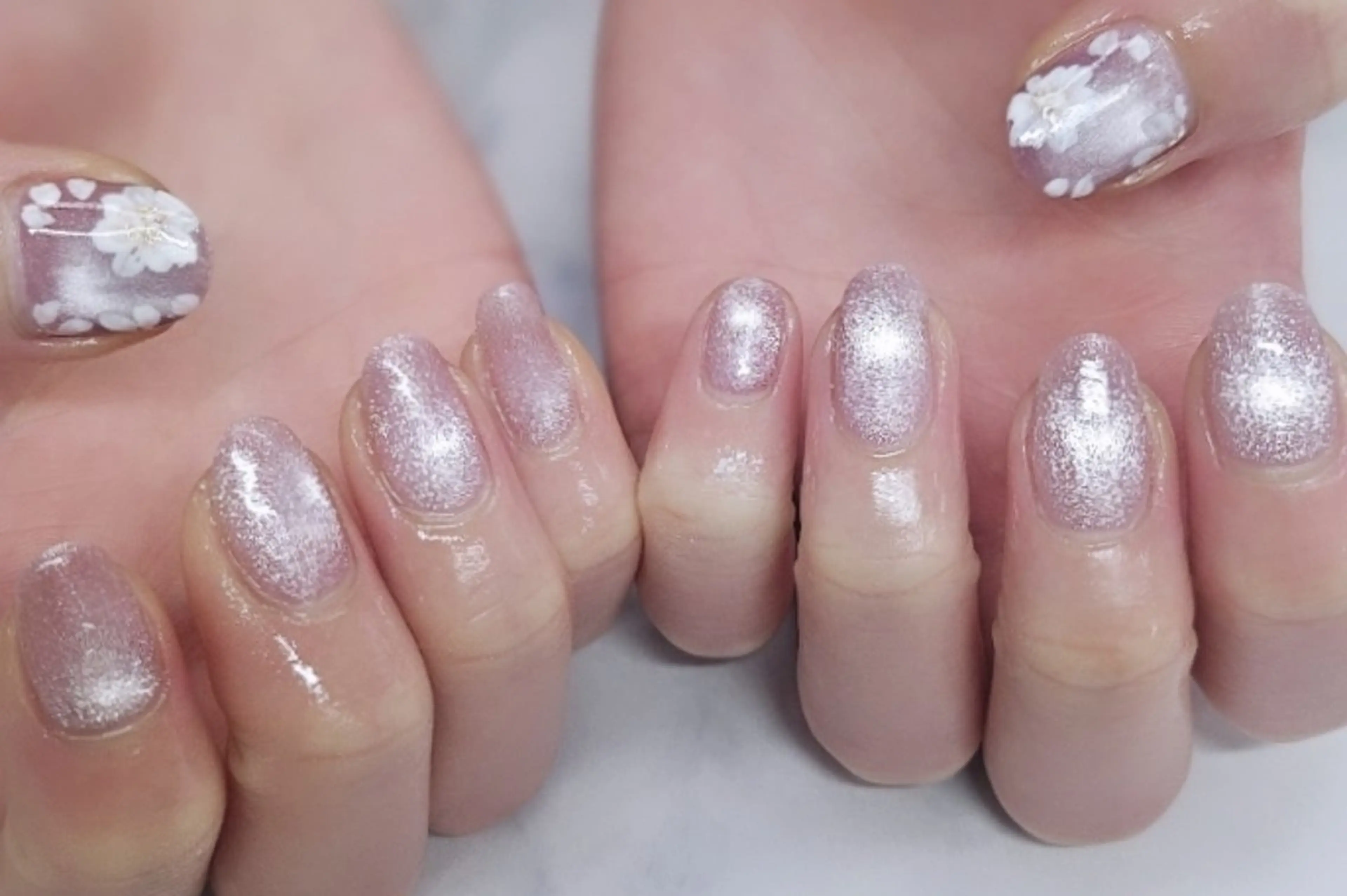 ネイル フラワーネイル マグネットネイル NailSalon LuireYUUNAのネイルデザイン