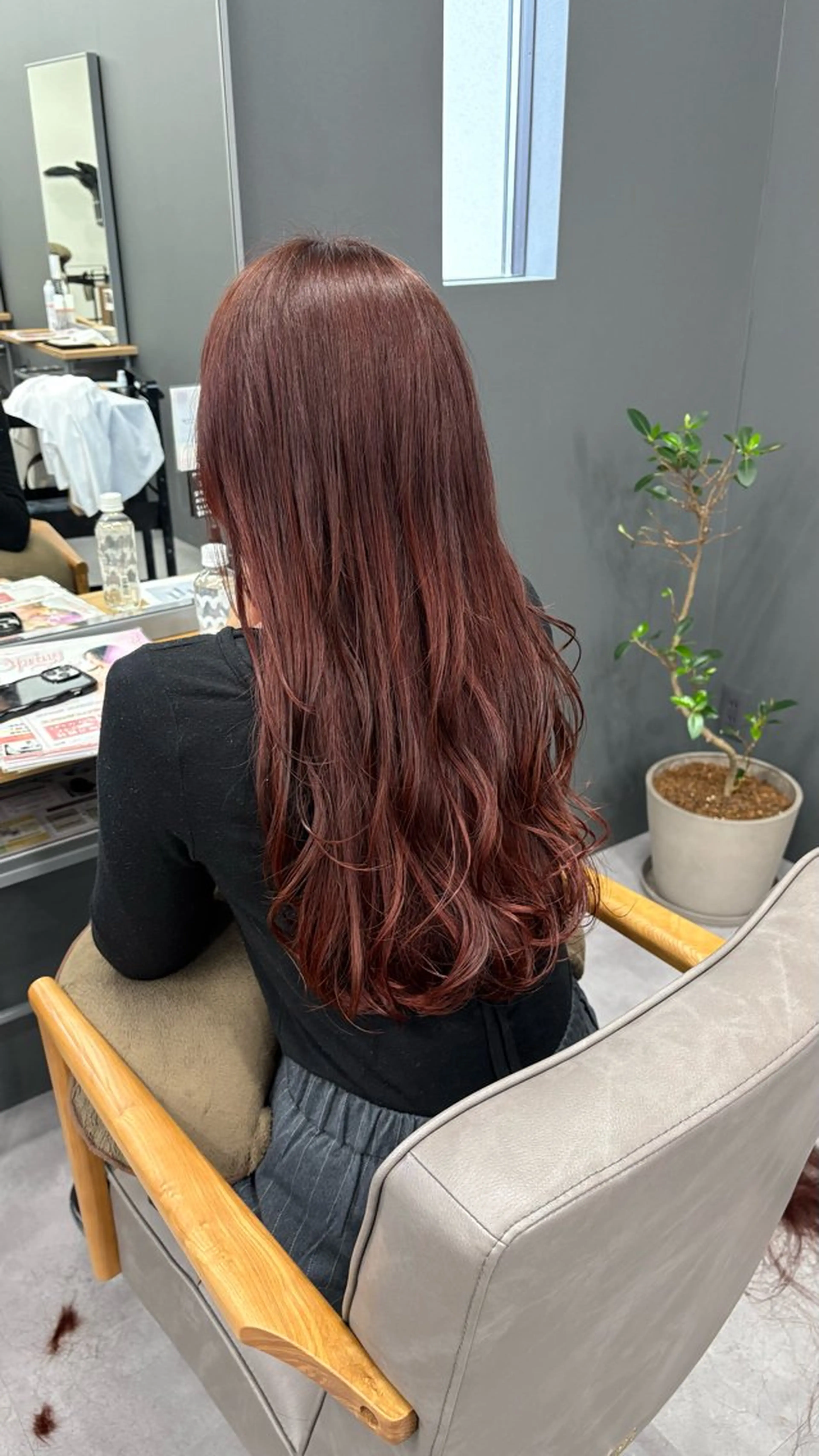 ロング カラー ヘアカラー トリートメント ルプラボウ  藤原 千紗のヘアスタイル