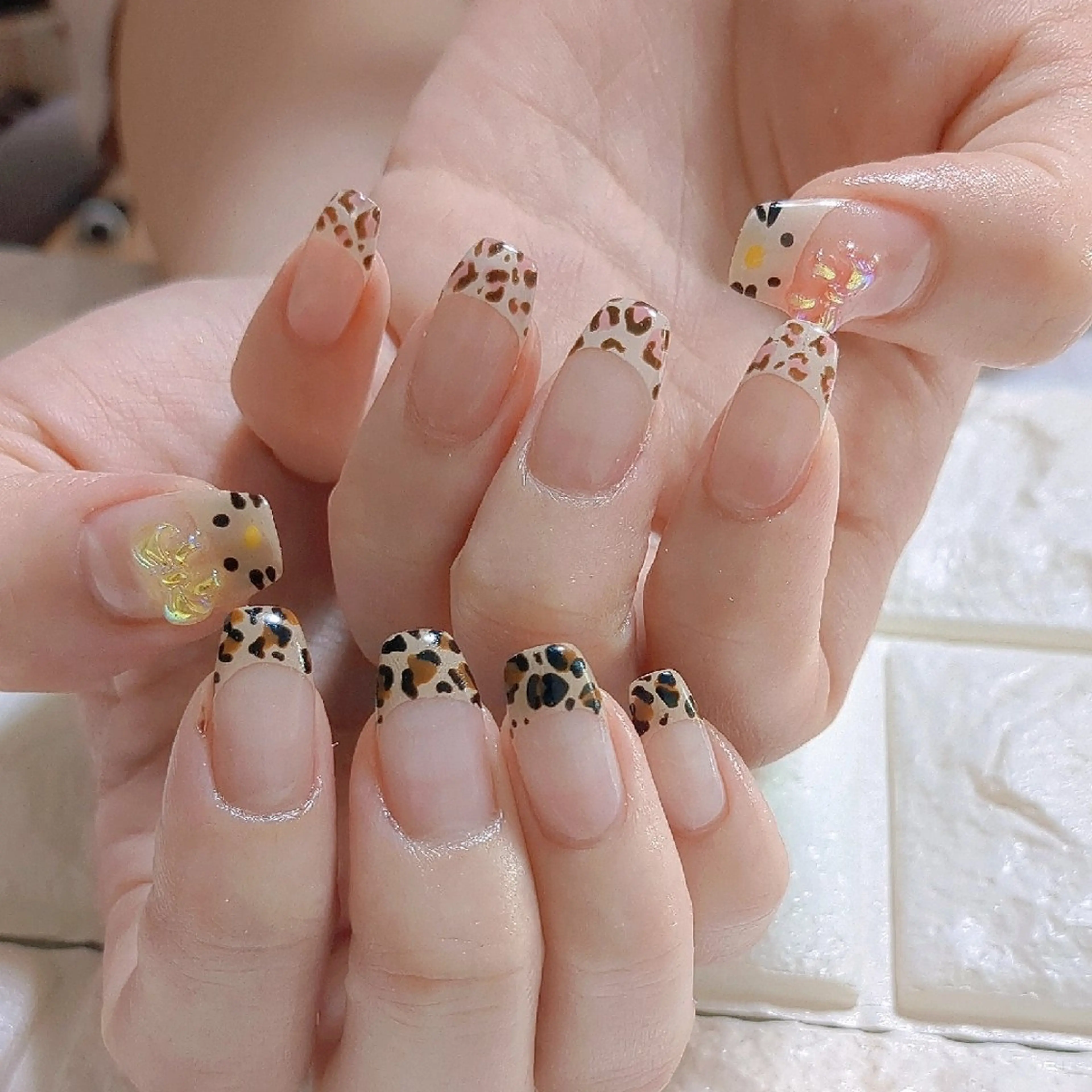 ネイル ハンドネイル E·U·B ネイル所属・横浜市中区曙町 E·U·Bネイルのネイルデザイン