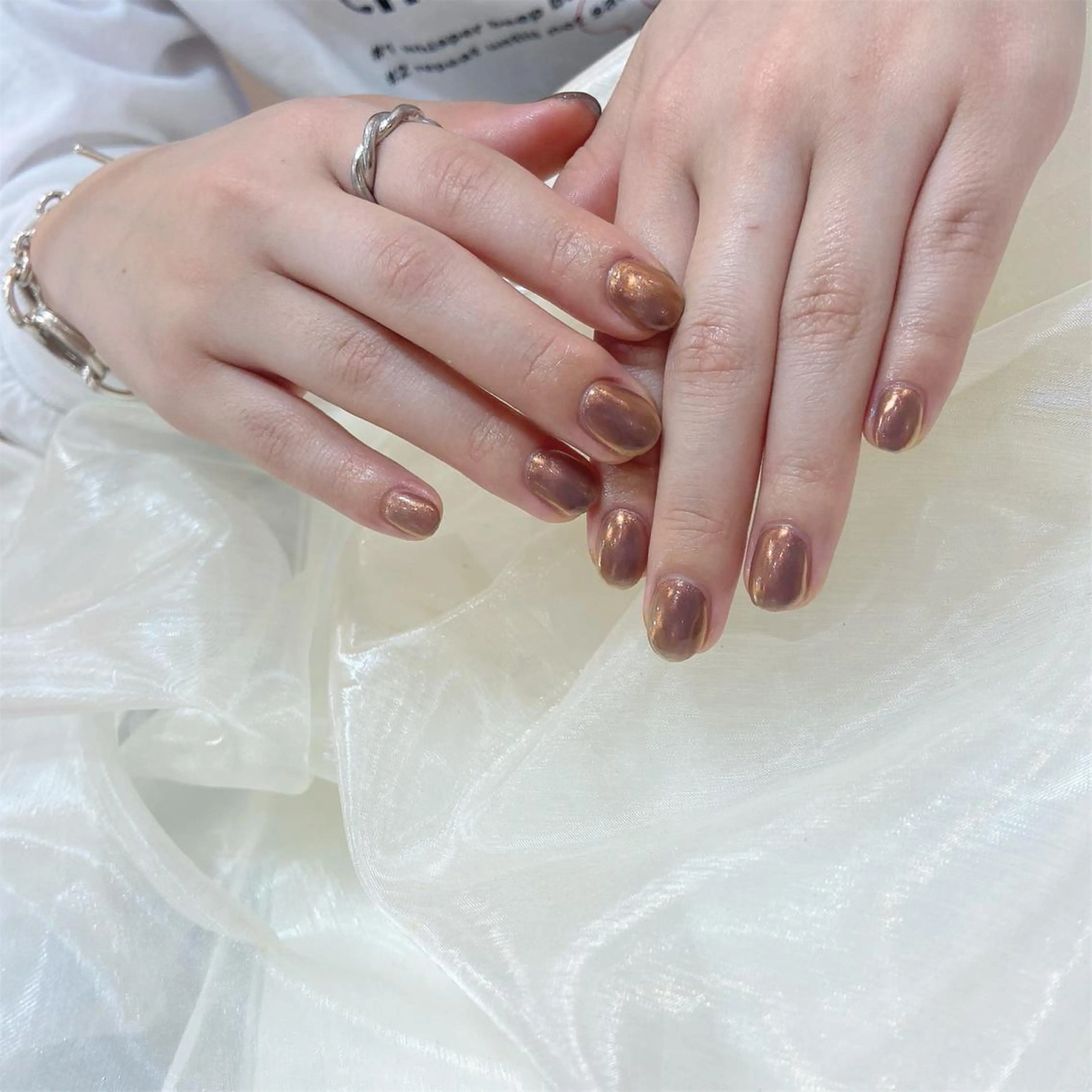 ネイル ブラウン ハンドネイル 𝕄𝕚𝕪𝕦🤍 自由が丘⌇パラジェルのネイルデザイン