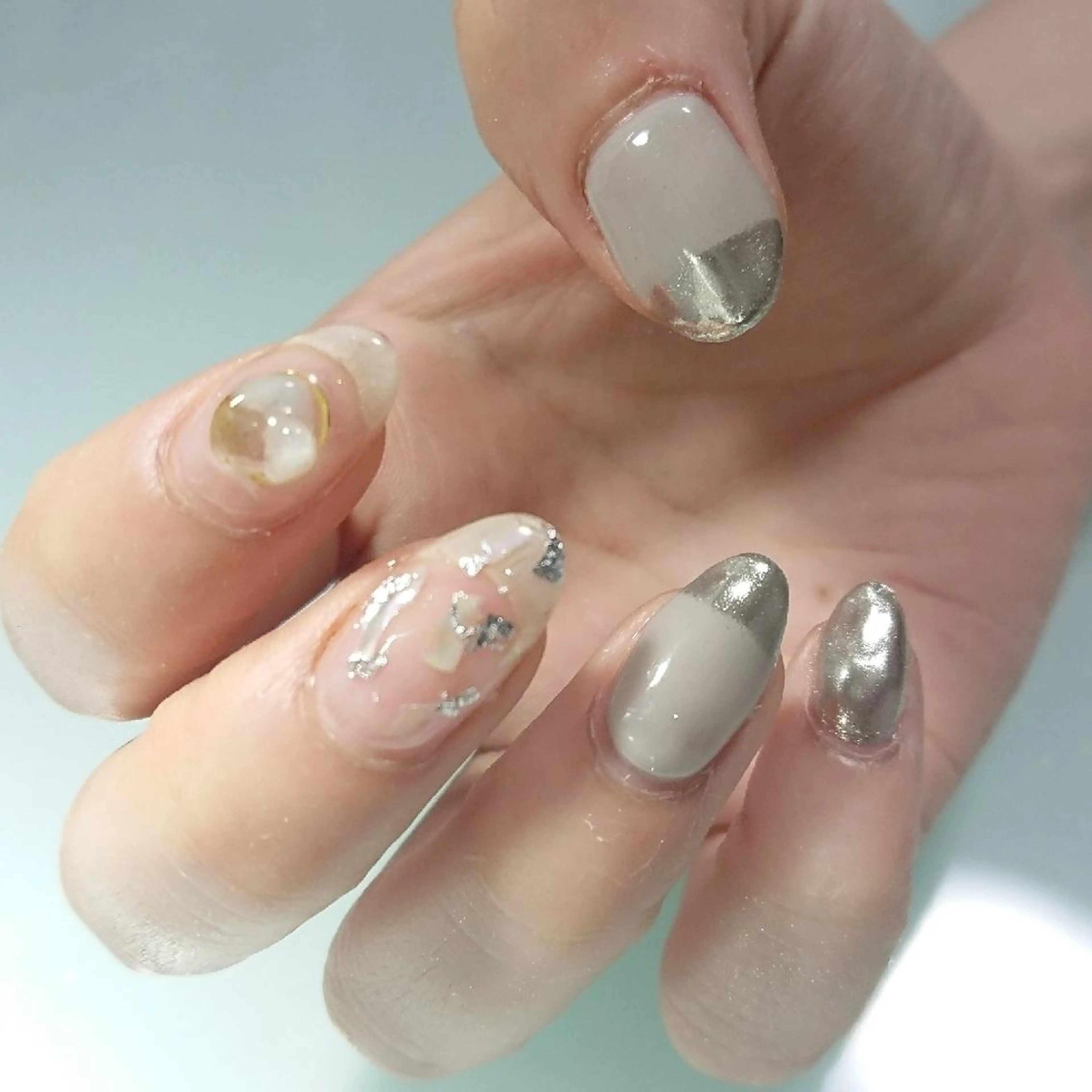 ネイル QULEONAIL所属・大城 裕麻のネイルデザイン