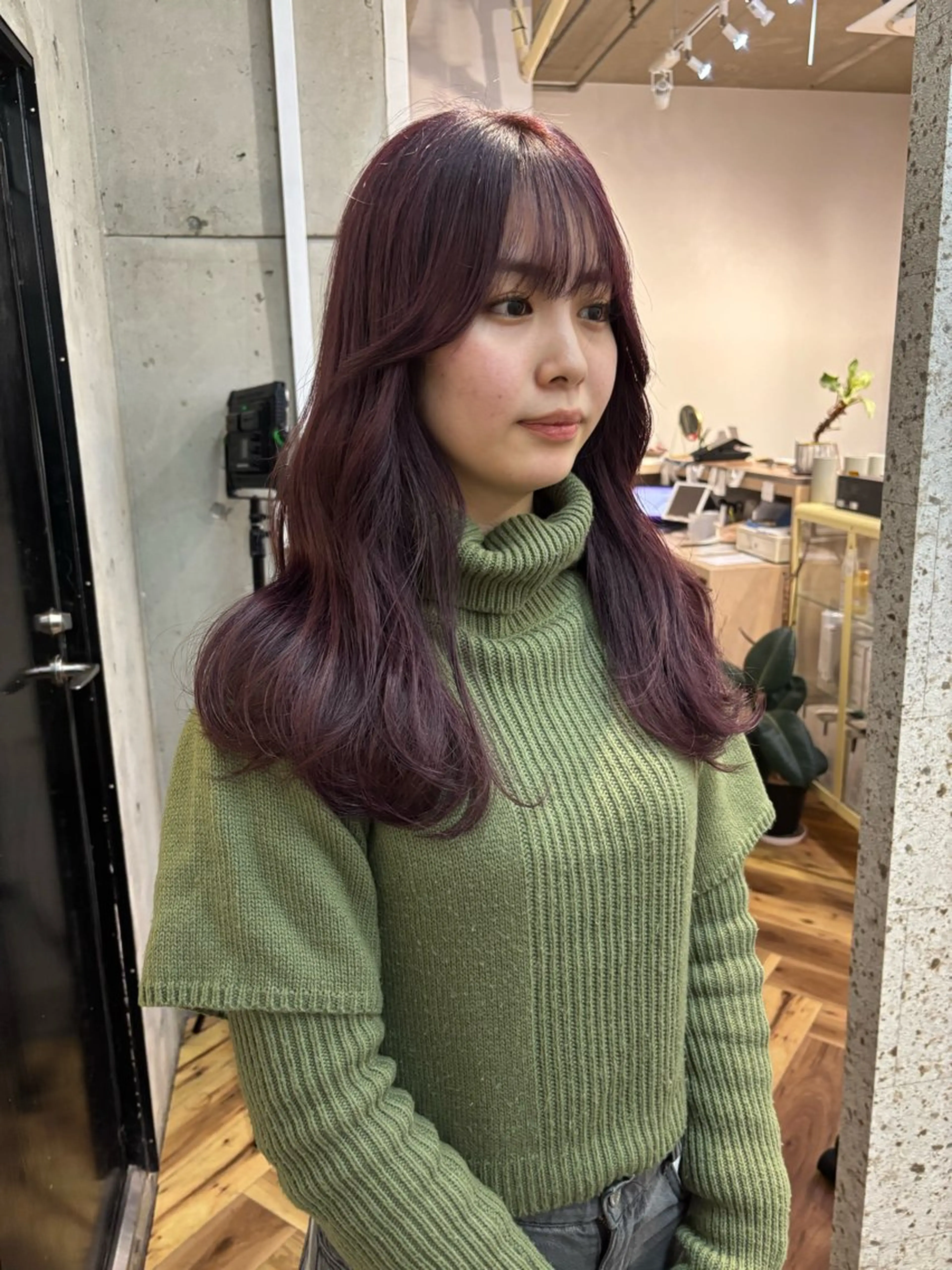 ロング カラー ピンクカラー lani hair salon所属・SHOTO ハイトー ン/デザインカラーのヘアスタイル