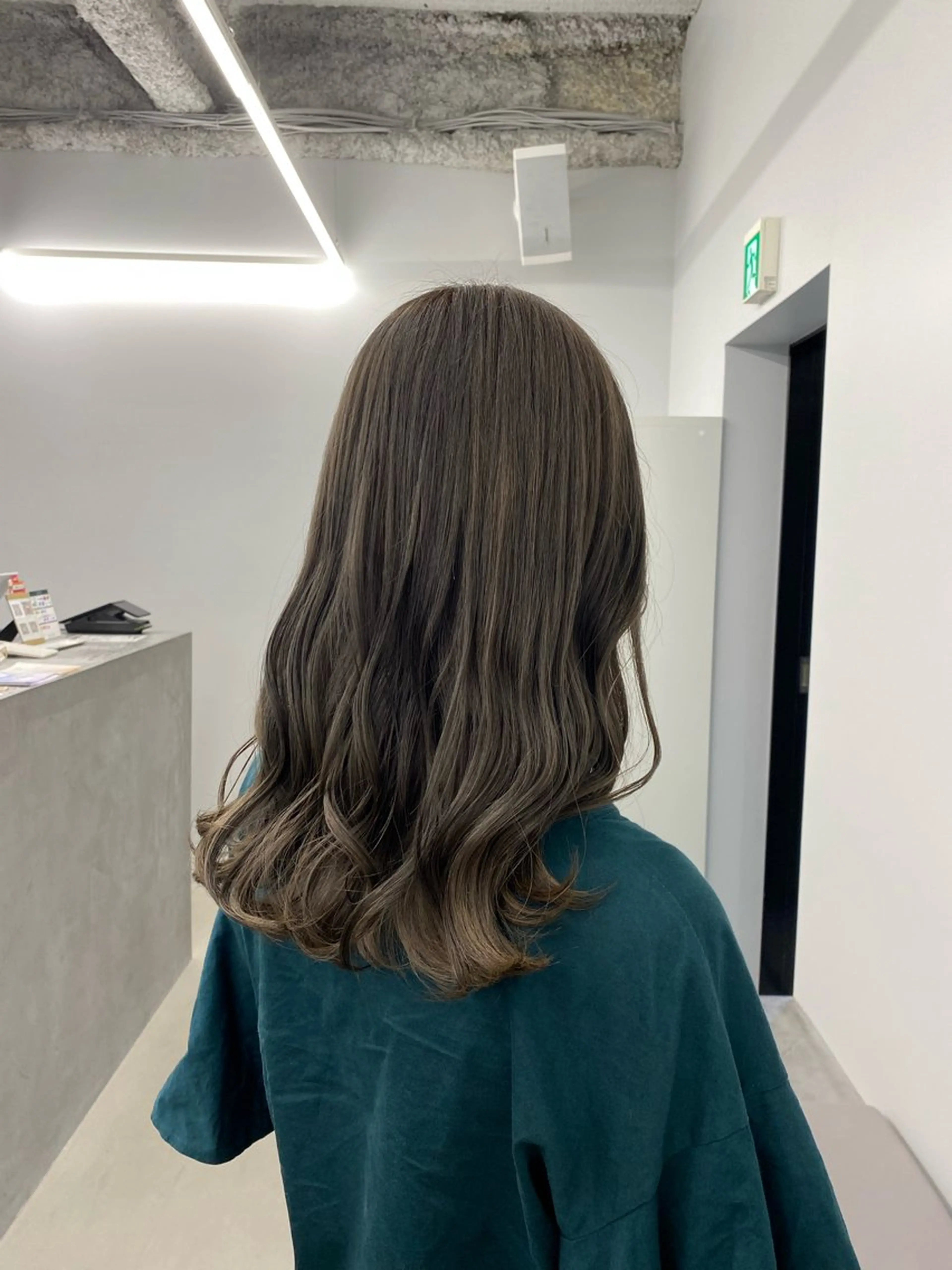 セミロング ヘアカラー ROCCO3rd / りんなのヘアスタイル