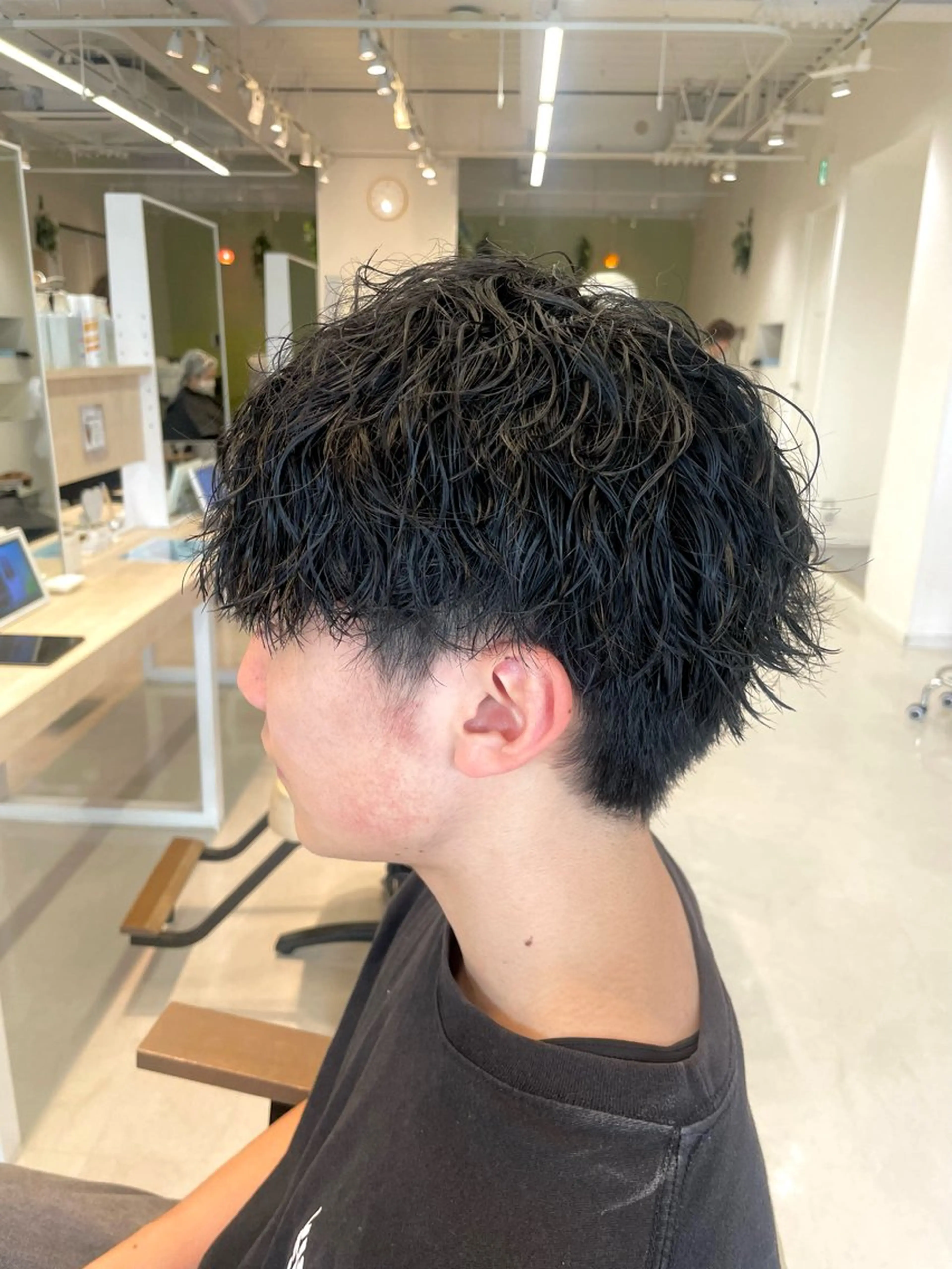 パーマ メンズ ビジネス メンズパーマ カット パーマ メンズ支持率No.1 /大船メンズパーマのヘアスタイル