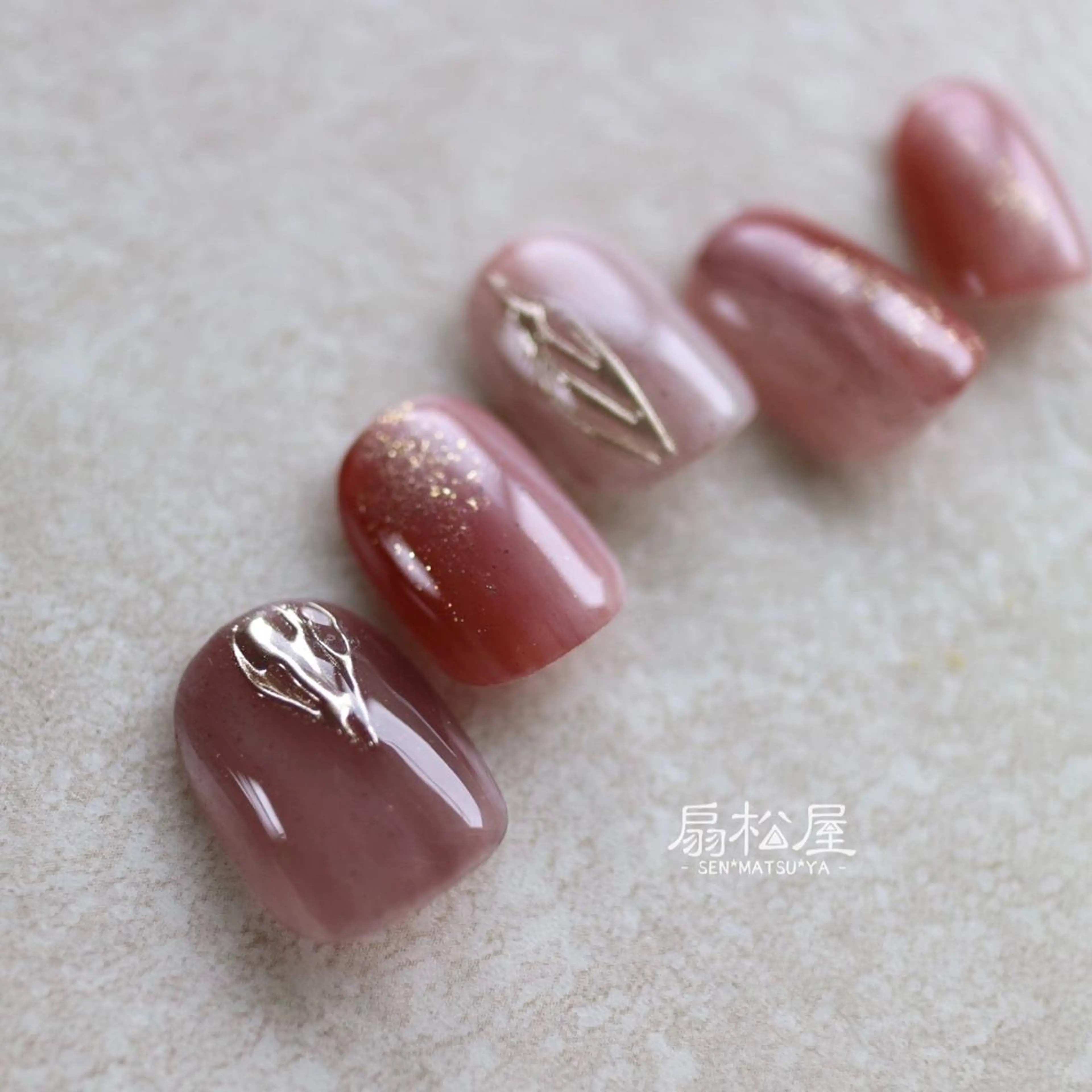 ネイル 扇松屋 marie.nのネイルデザイン