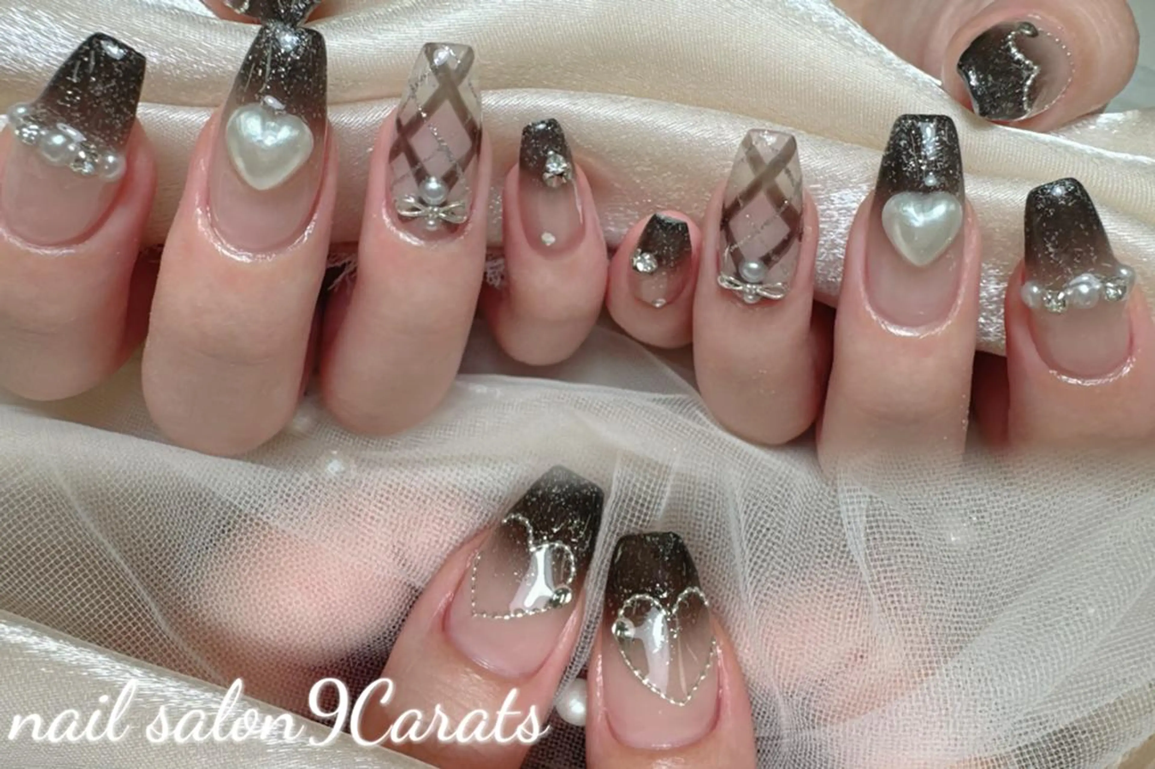 ネイル ネイルサロン 9Carats神田のネイルデザイン