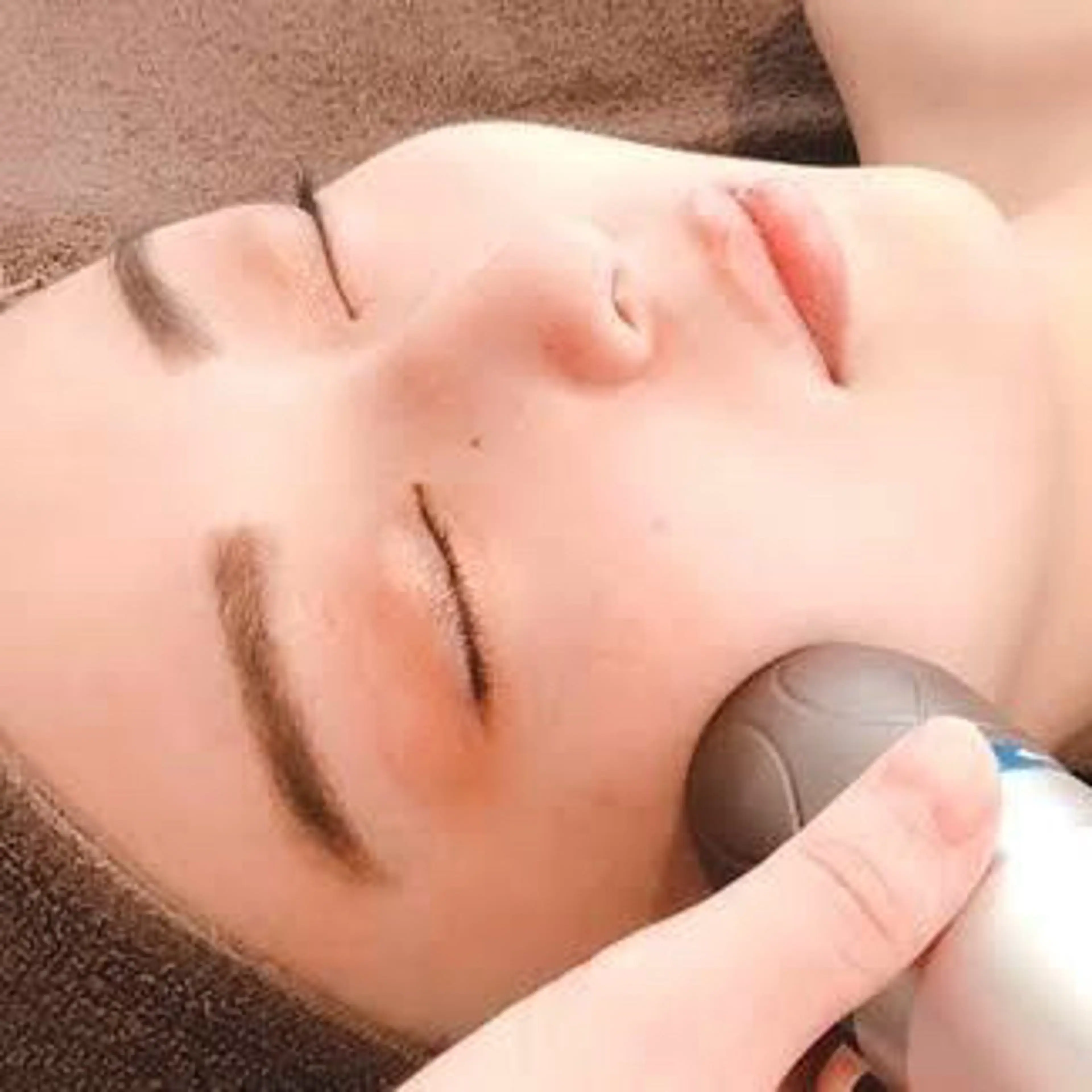 【むくみスッキリ✨】小顔リフト30分¥6,000の写真