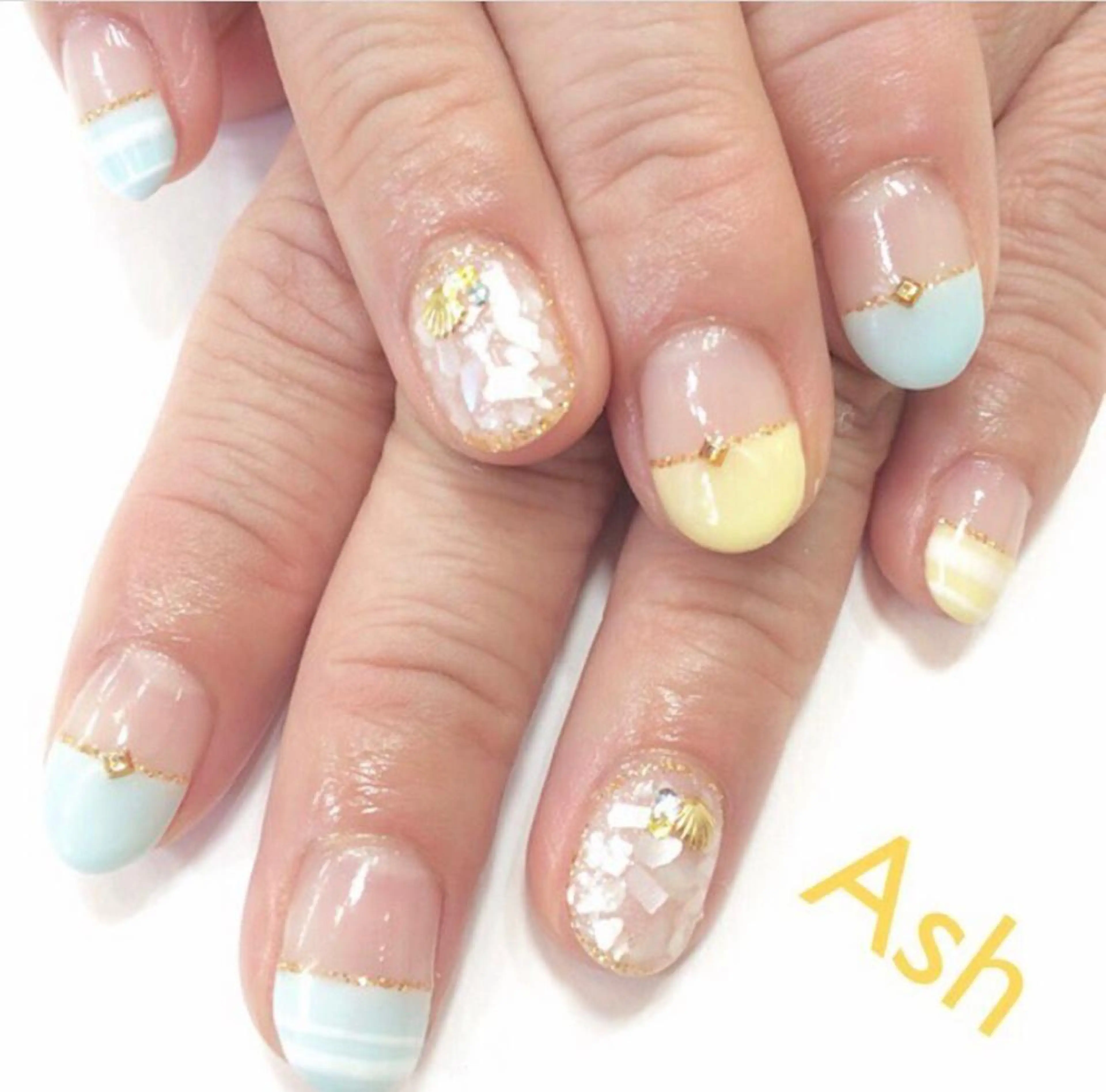 ネイル フレンチネイル 🩵NORIKO 上品ネイルが得意🩵のネイルデザイン