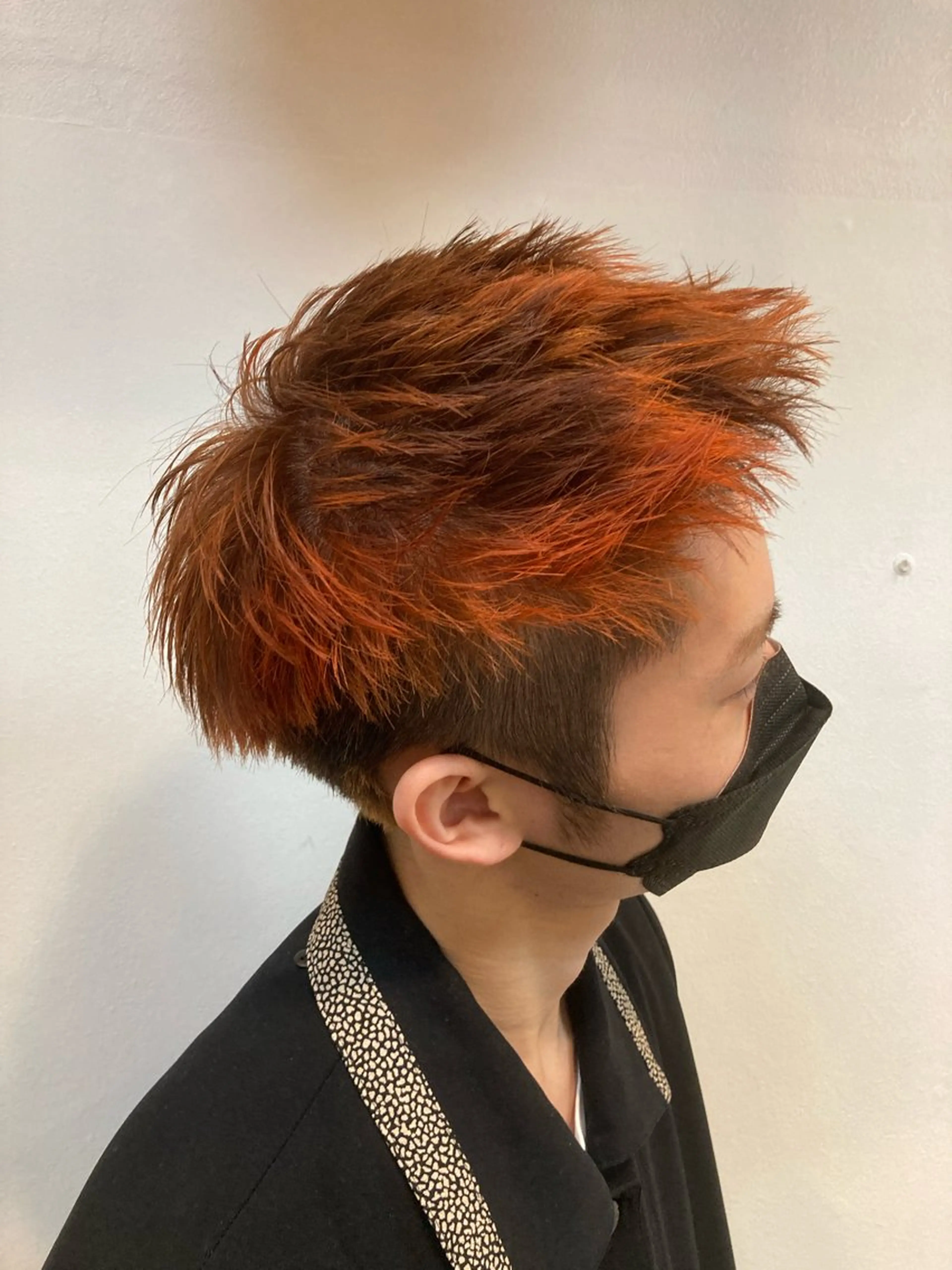 カラー メンズ オレンジ 安樂 優希のヘアスタイル