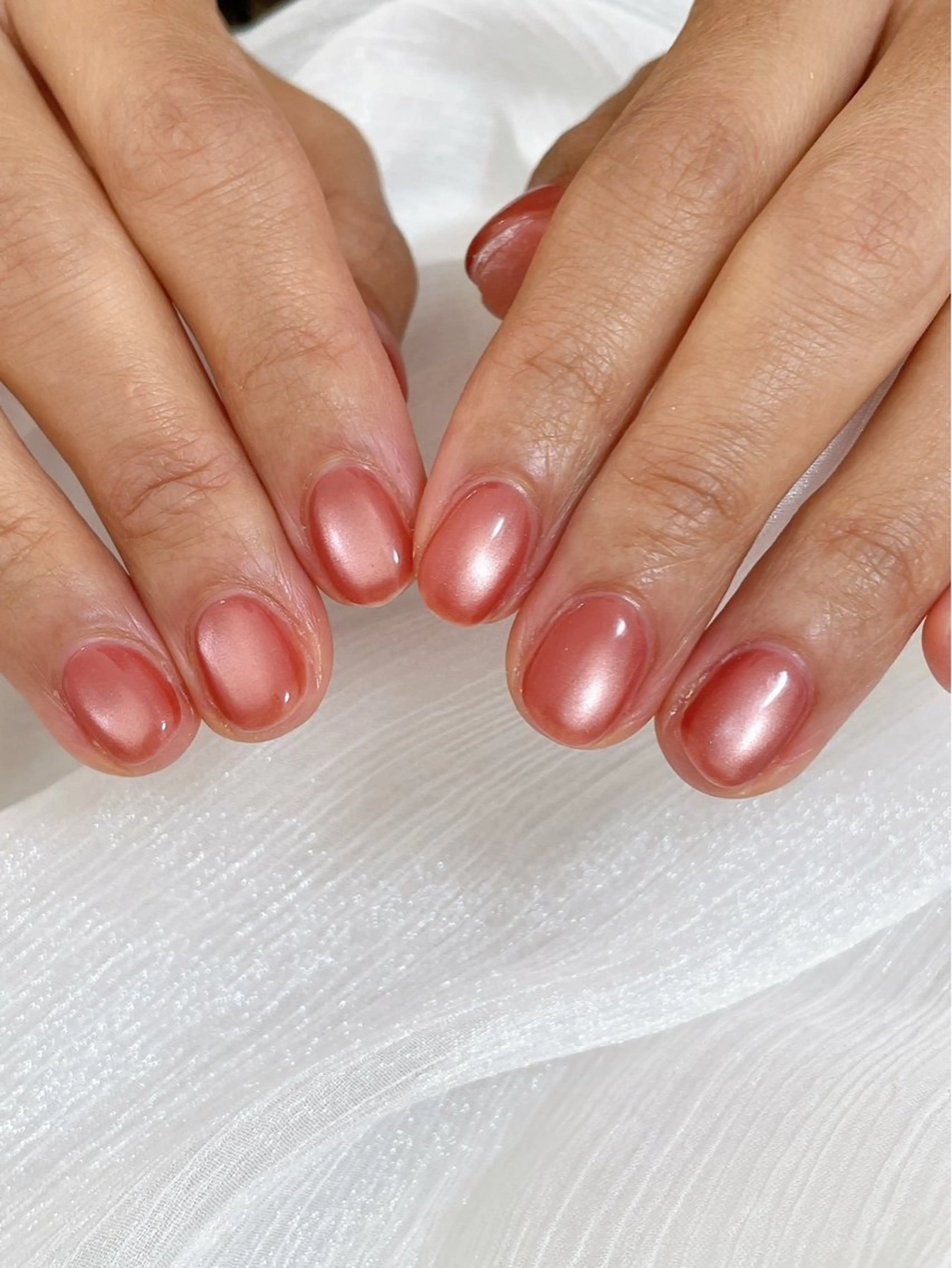 ネイル オーロラネイル フットネイル フレンチネイル ジェルネイル キラキラネイル ハンドネイル kikinail 溝の口のネイルデザイン