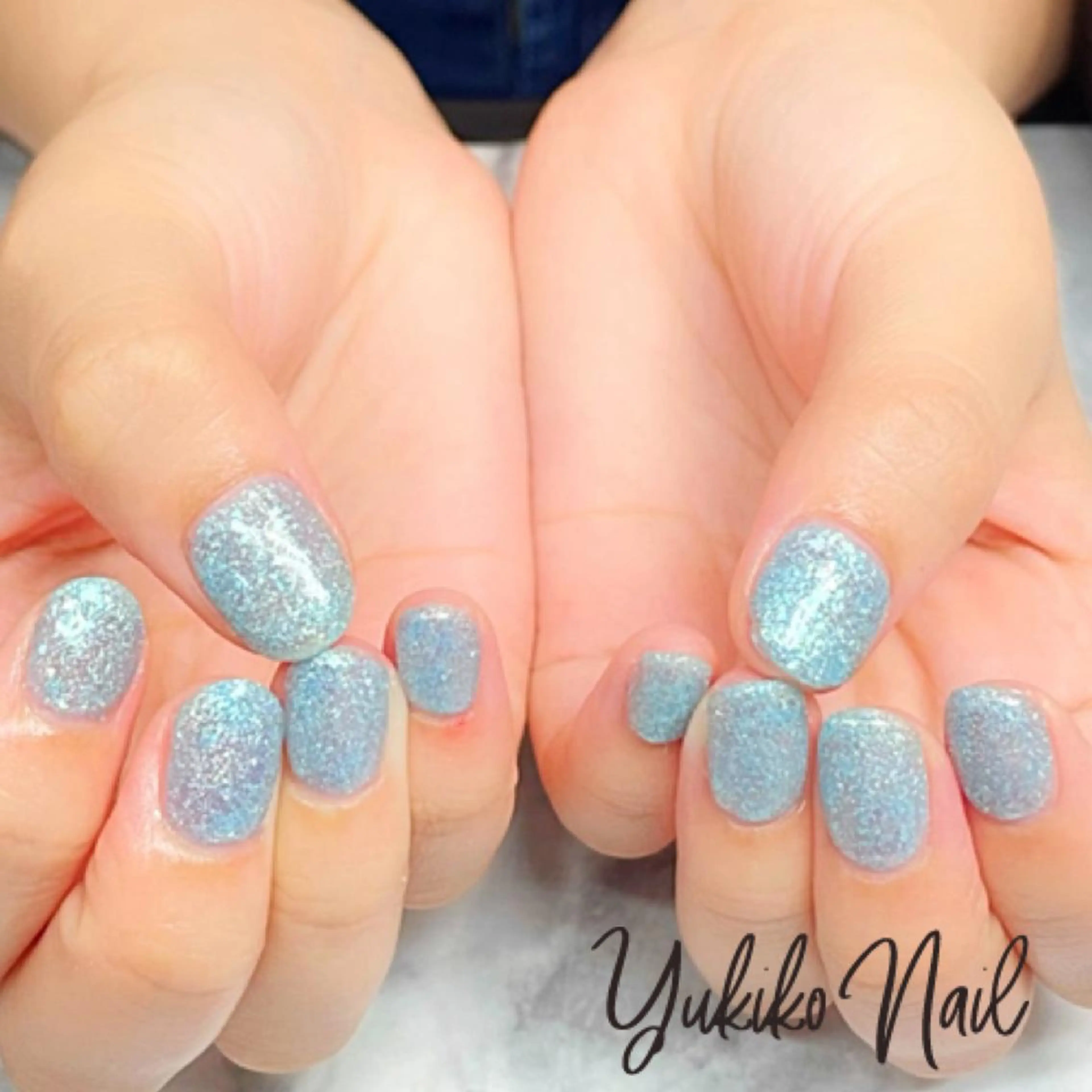 ネイル ラメ(グリッター) 水色 ワンカラーネイル 夏ネイル ハンドネイル ユキコ ネイルのネイルデザイン
