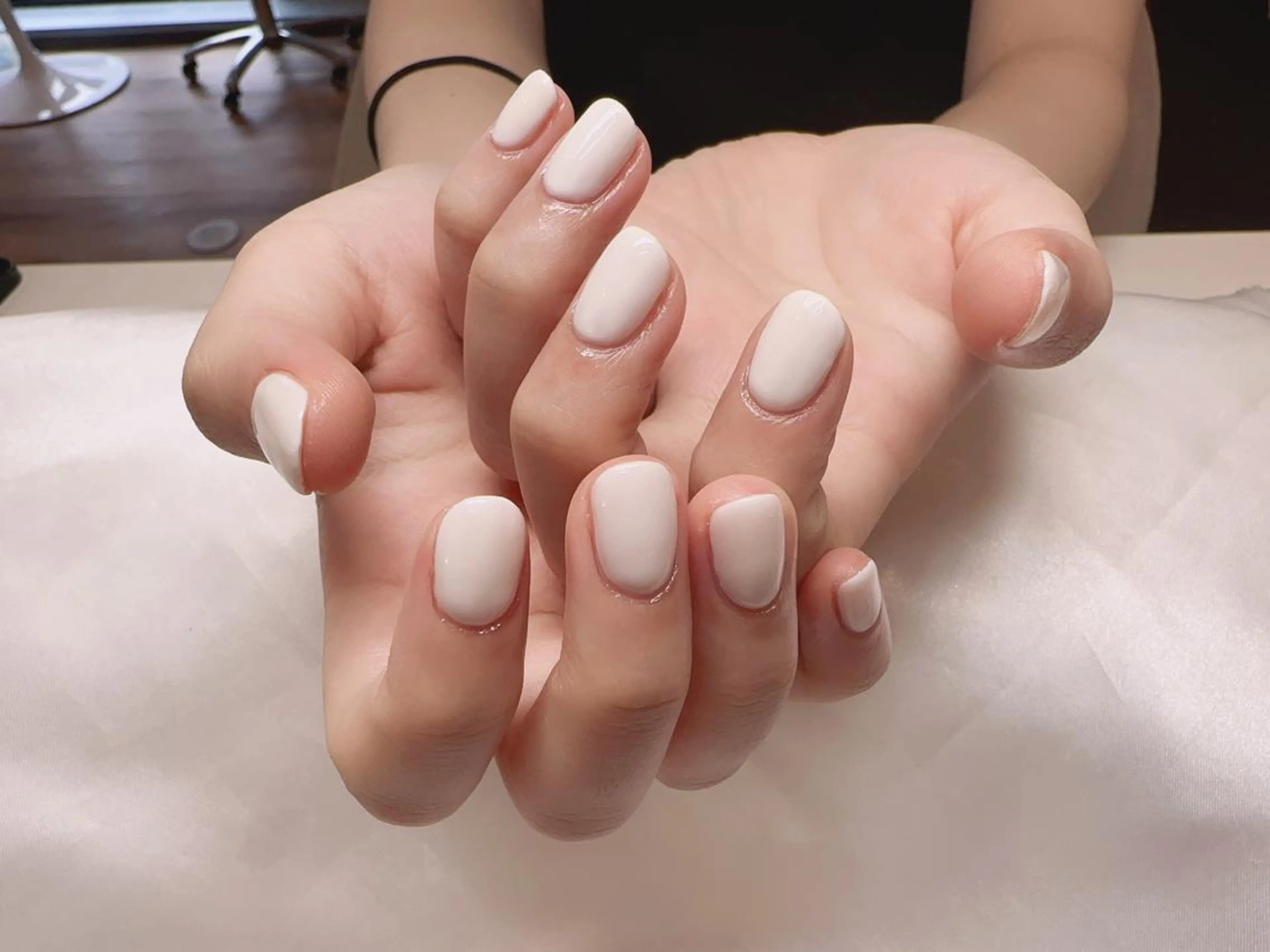 ネイル Ui_Amor (パラジェル)のネイルデザイン