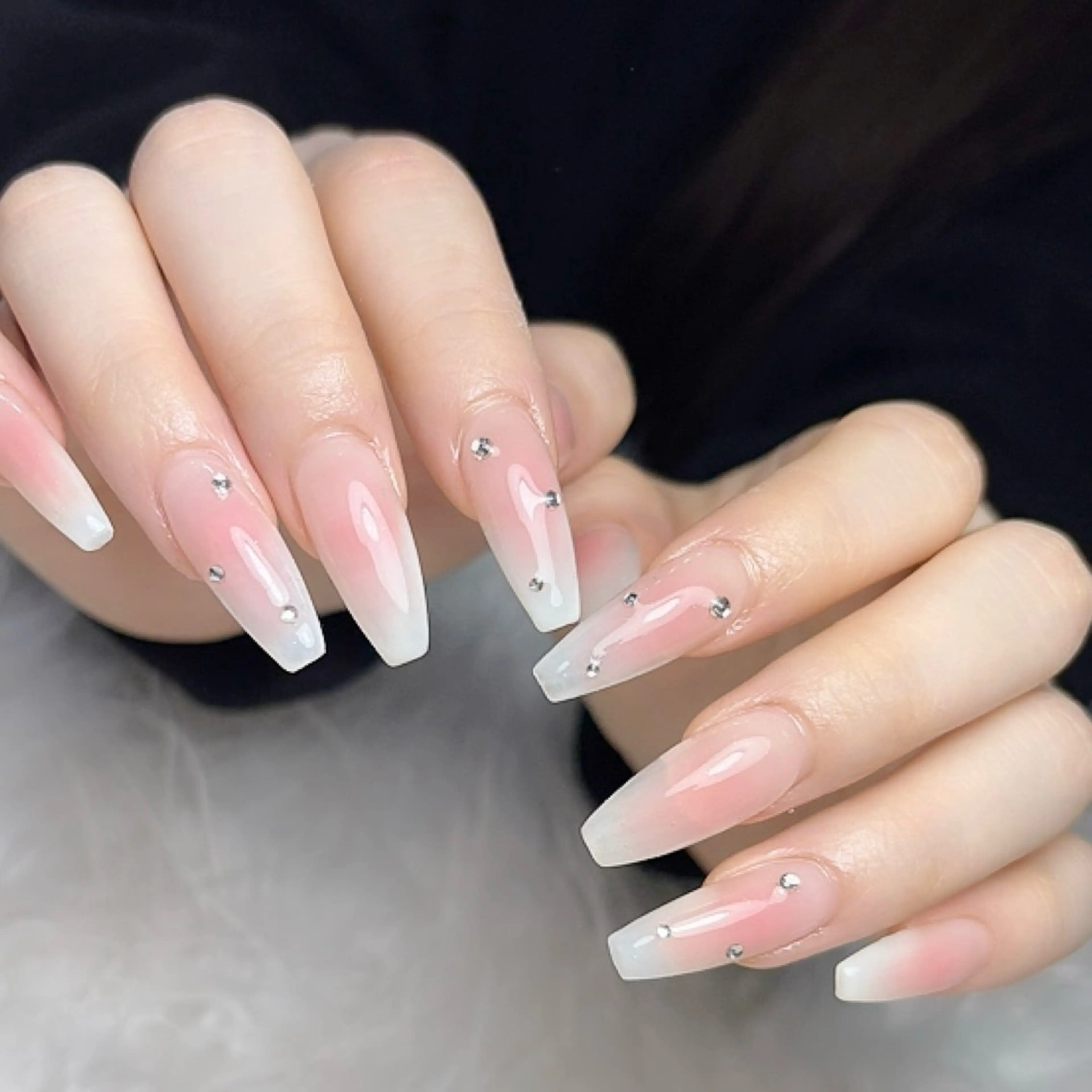 ネイル チークネイル ハンドネイル Nail Salon Momoのネイルデザイン