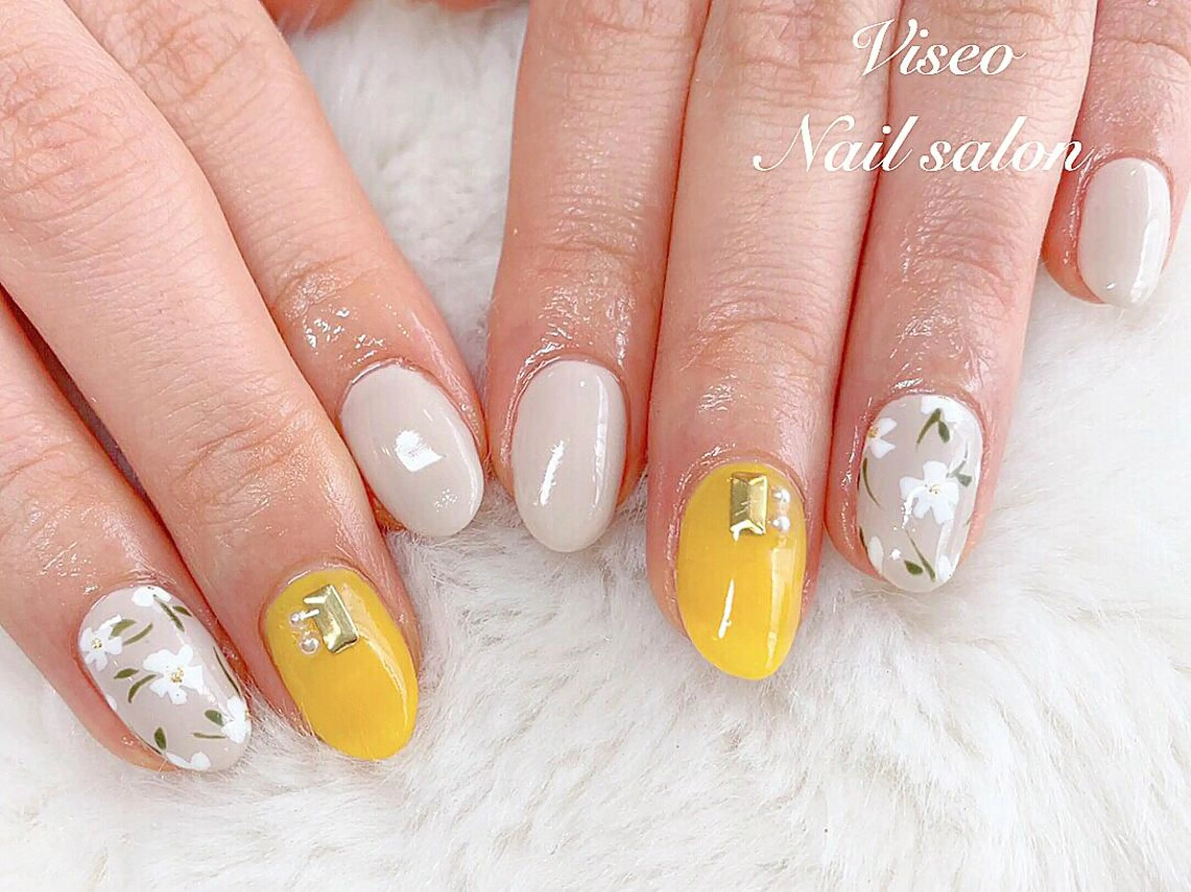 ネイル Viseo《6週間 長持ちパラジェル》のネイルデザイン