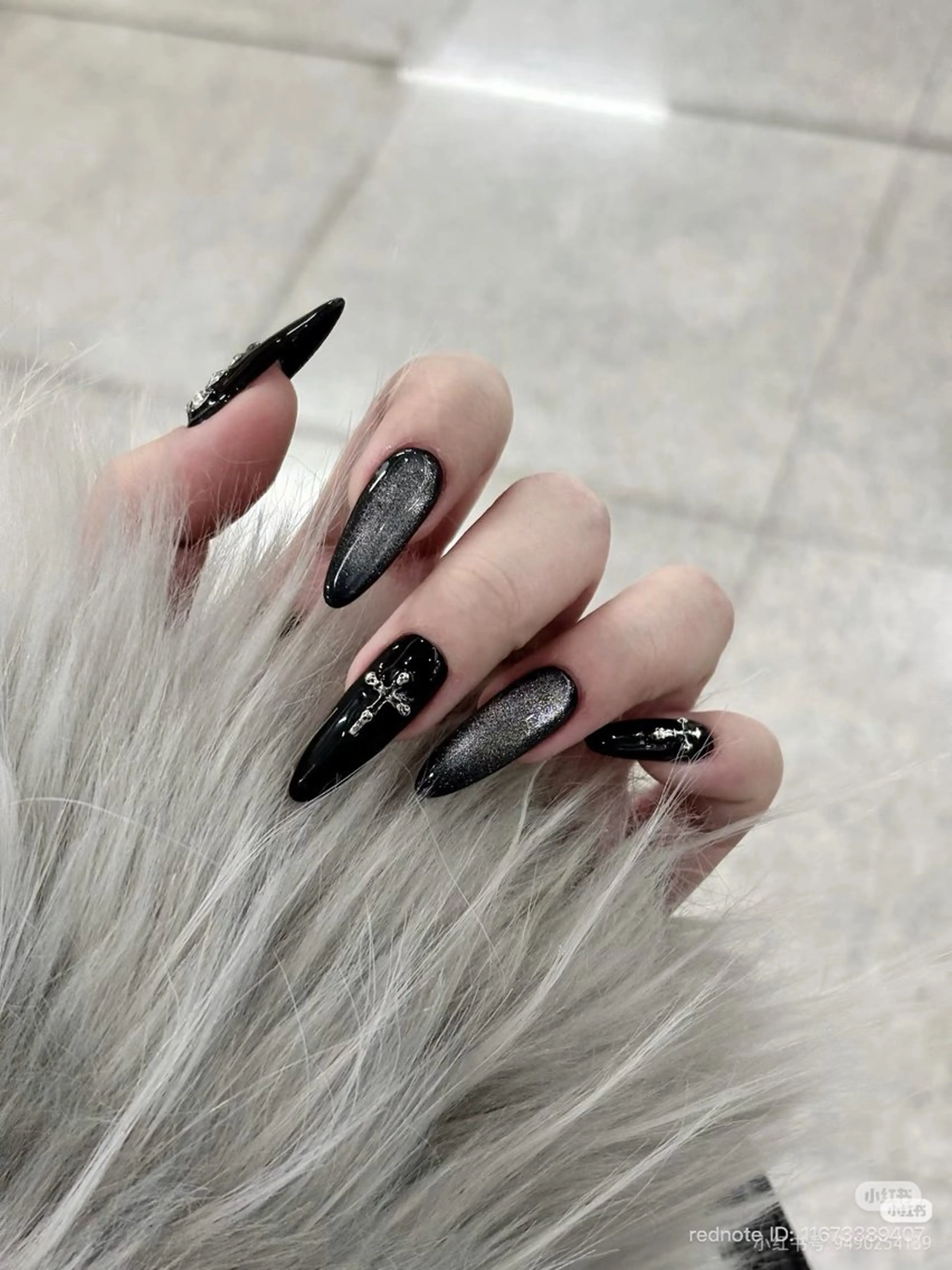 ネイル フレンチネイル キラキラネイル 韓国ネイル シンプルネイル ワンホンネイル ハンドネイル MEI Nailのネイルデザイン