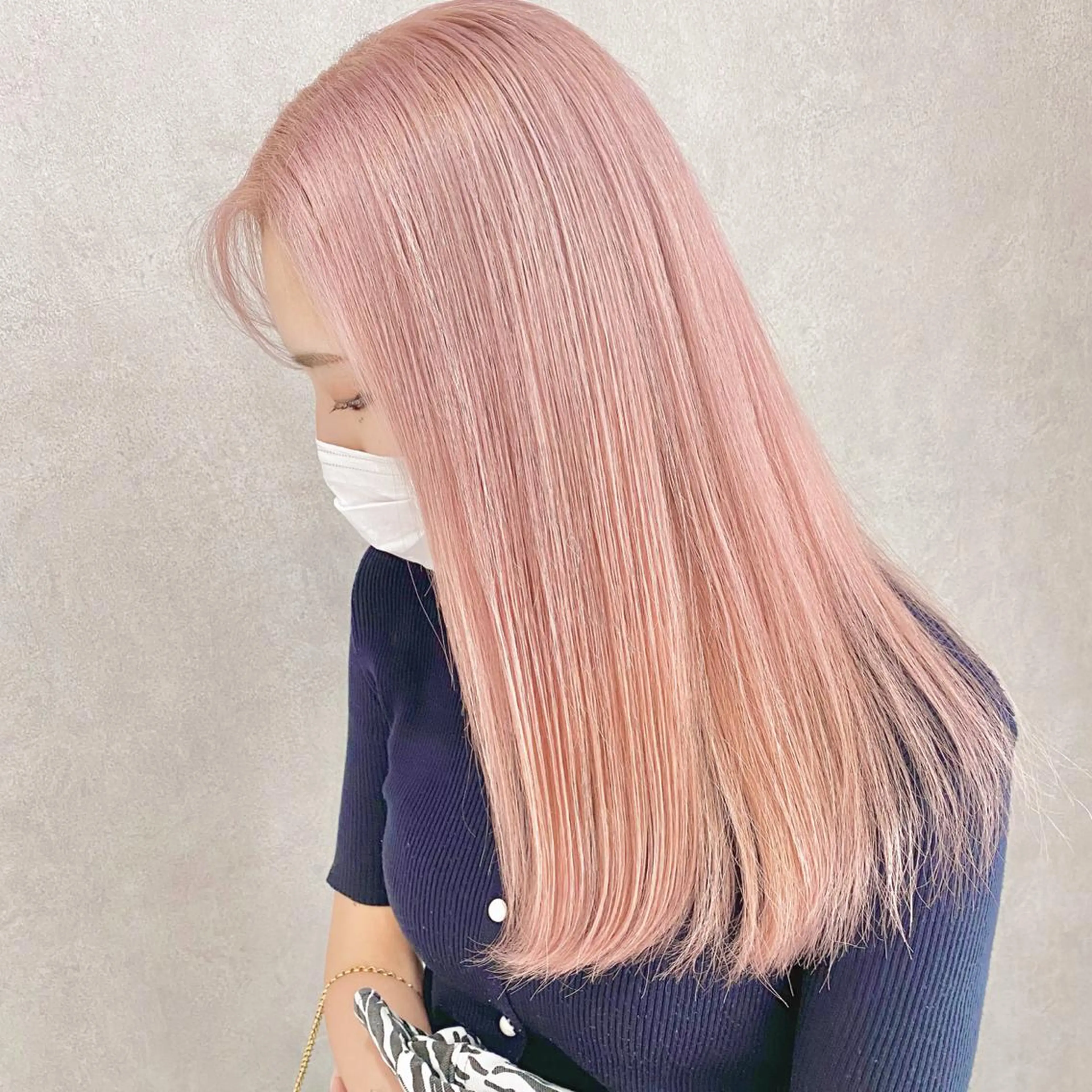 カラー ピンクカラー i'll 髪質改善 淀屋橋 大阪【イル】所属・エクステ/ブリーチ tasukuのヘアスタイル