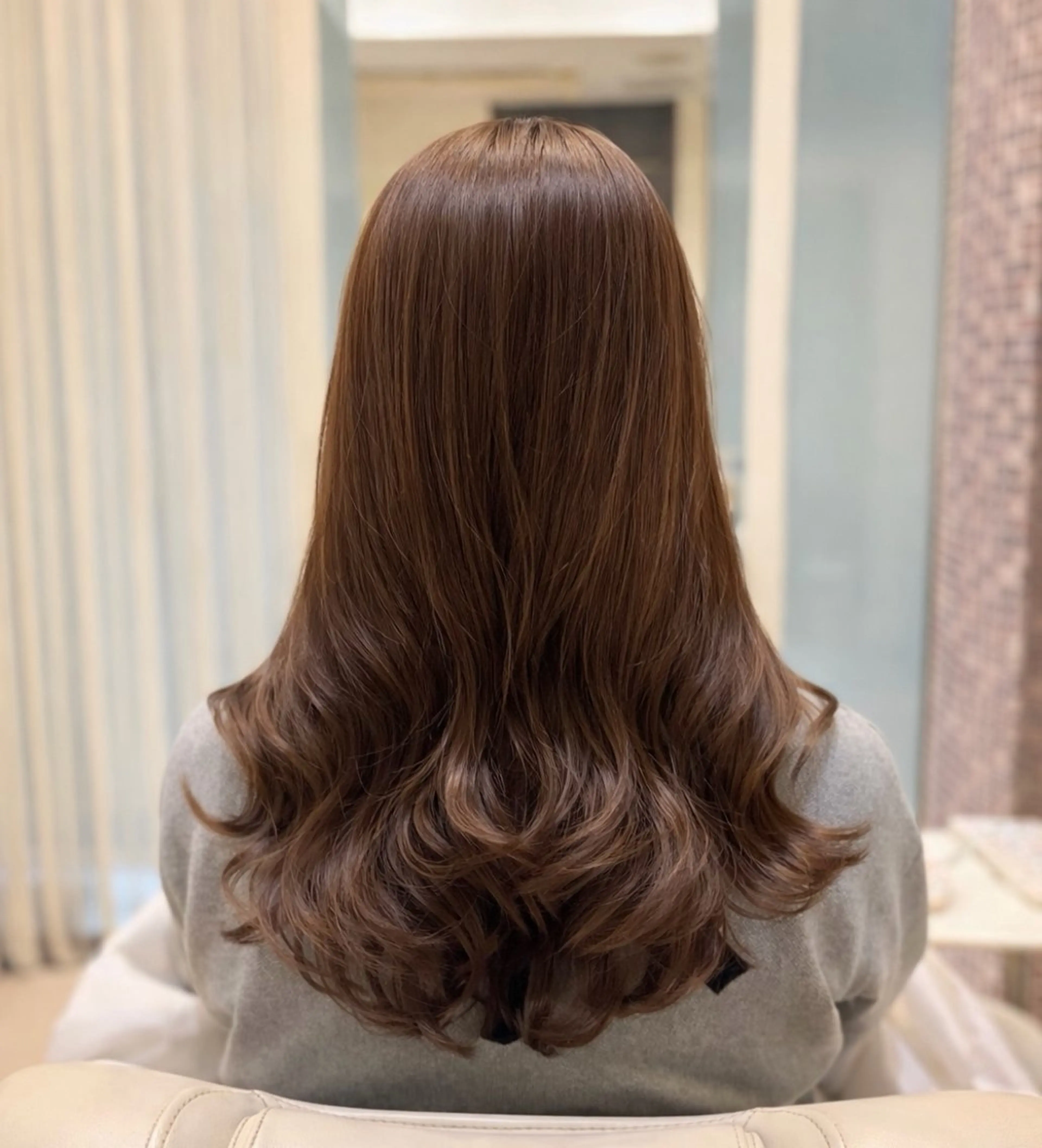 【🍑お手入れ完璧メニュー🍑】パーマ復活メンテナンスカット+内部補修トリートメント※長さを変えず毛量調整のカットです◎の写真