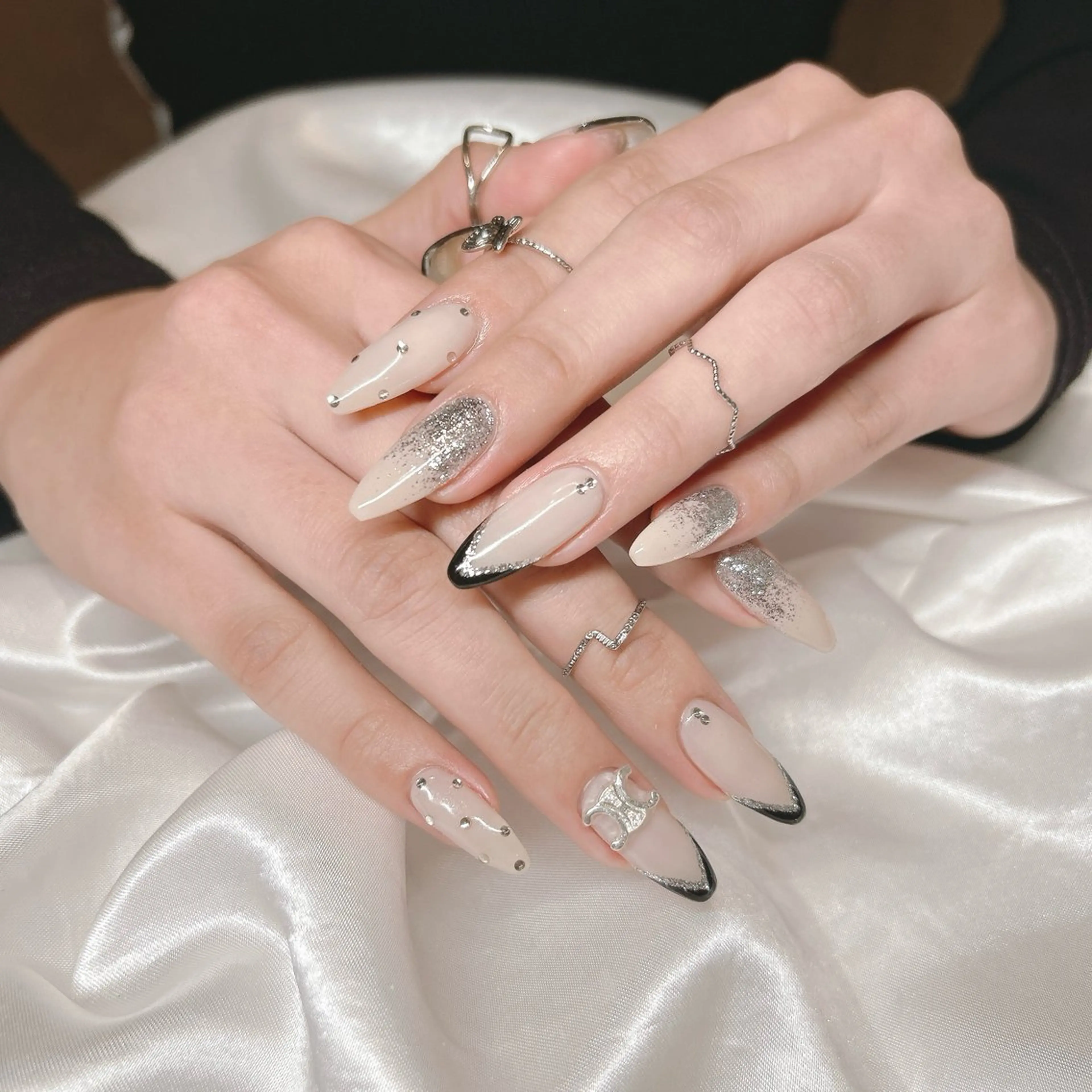 ネイル ハンドネイル junna のぞいてねのネイルデザイン