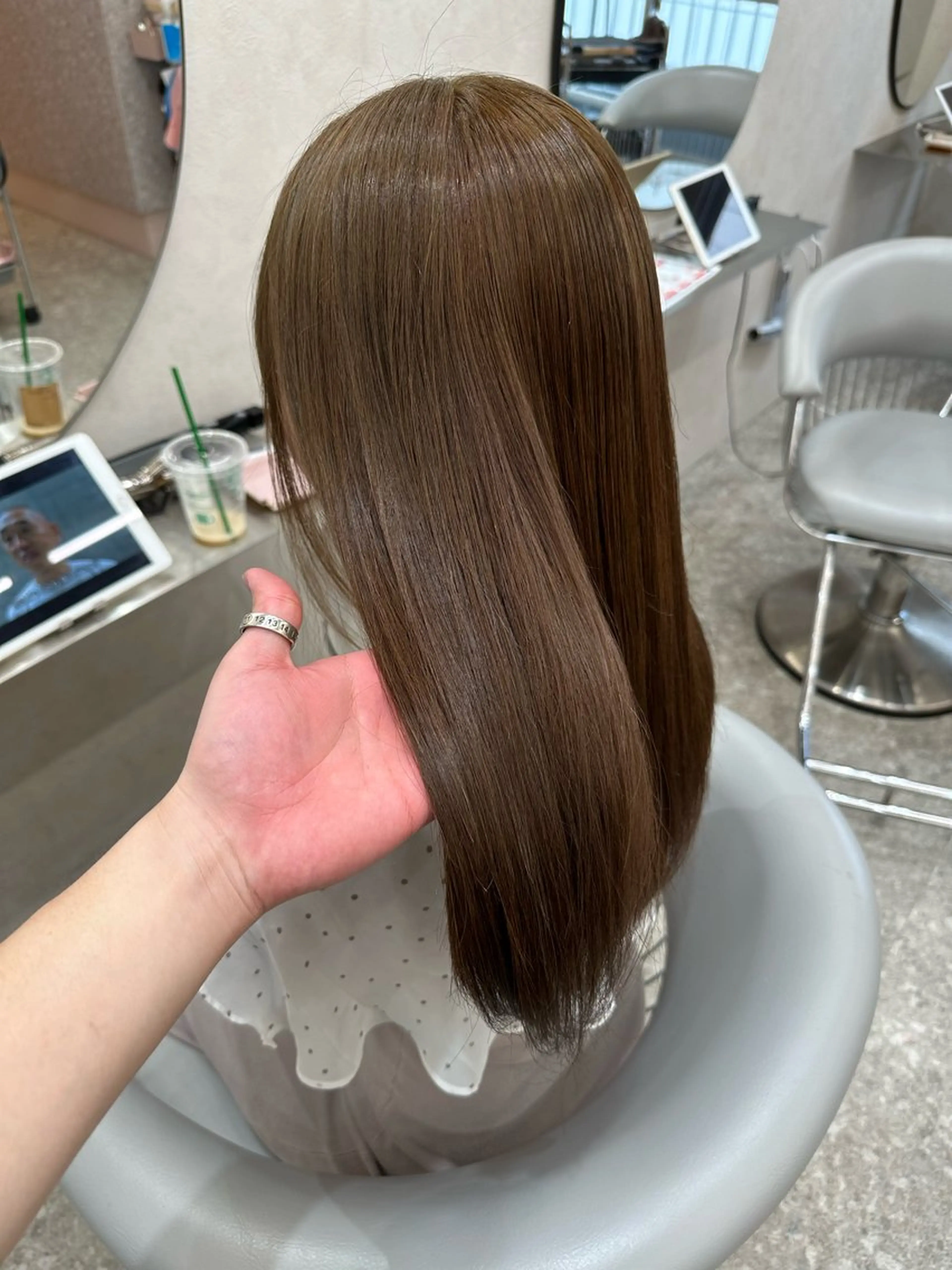 セミロング シールエクステ エクステ 顔周りカット ハッシュカット ハイライト 新宿/韓国レイヤー/ 髪質改善/佐藤航のヘアスタイル