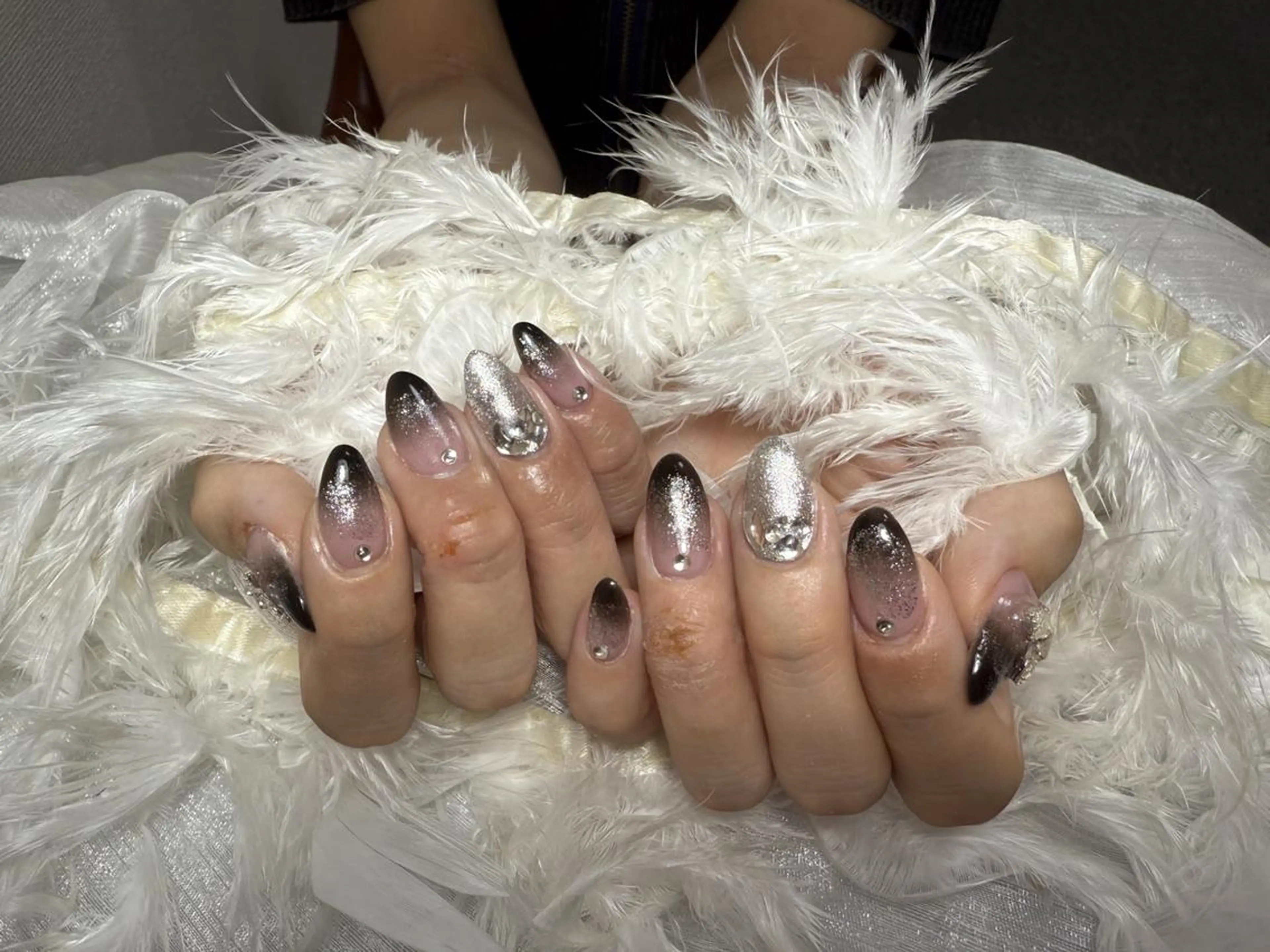 ネイル ハンドネイル ハンドケア DEMAIN- 🌹のネイルデザイン