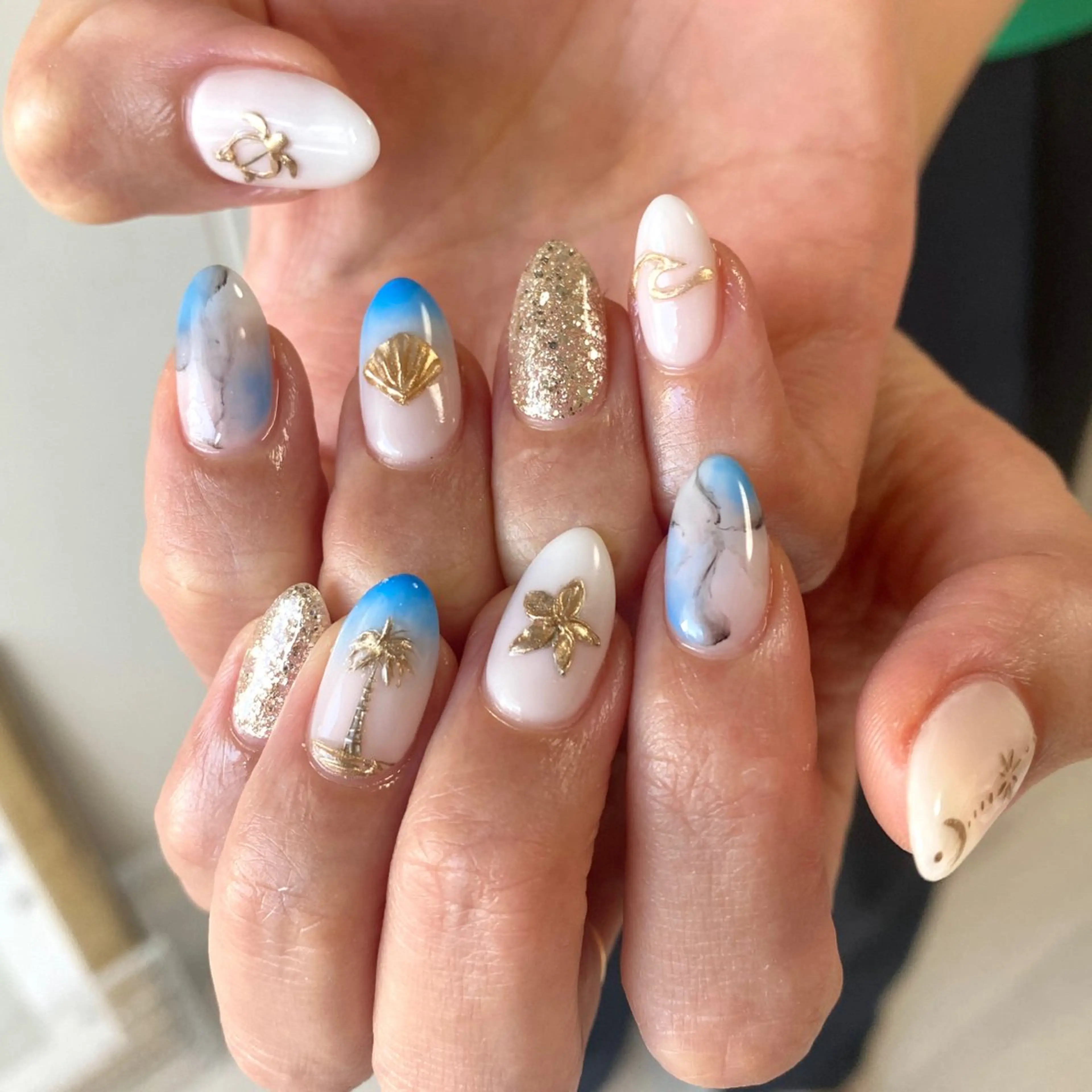ネイル ハンドネイル Blomeel Nailのネイルデザイン