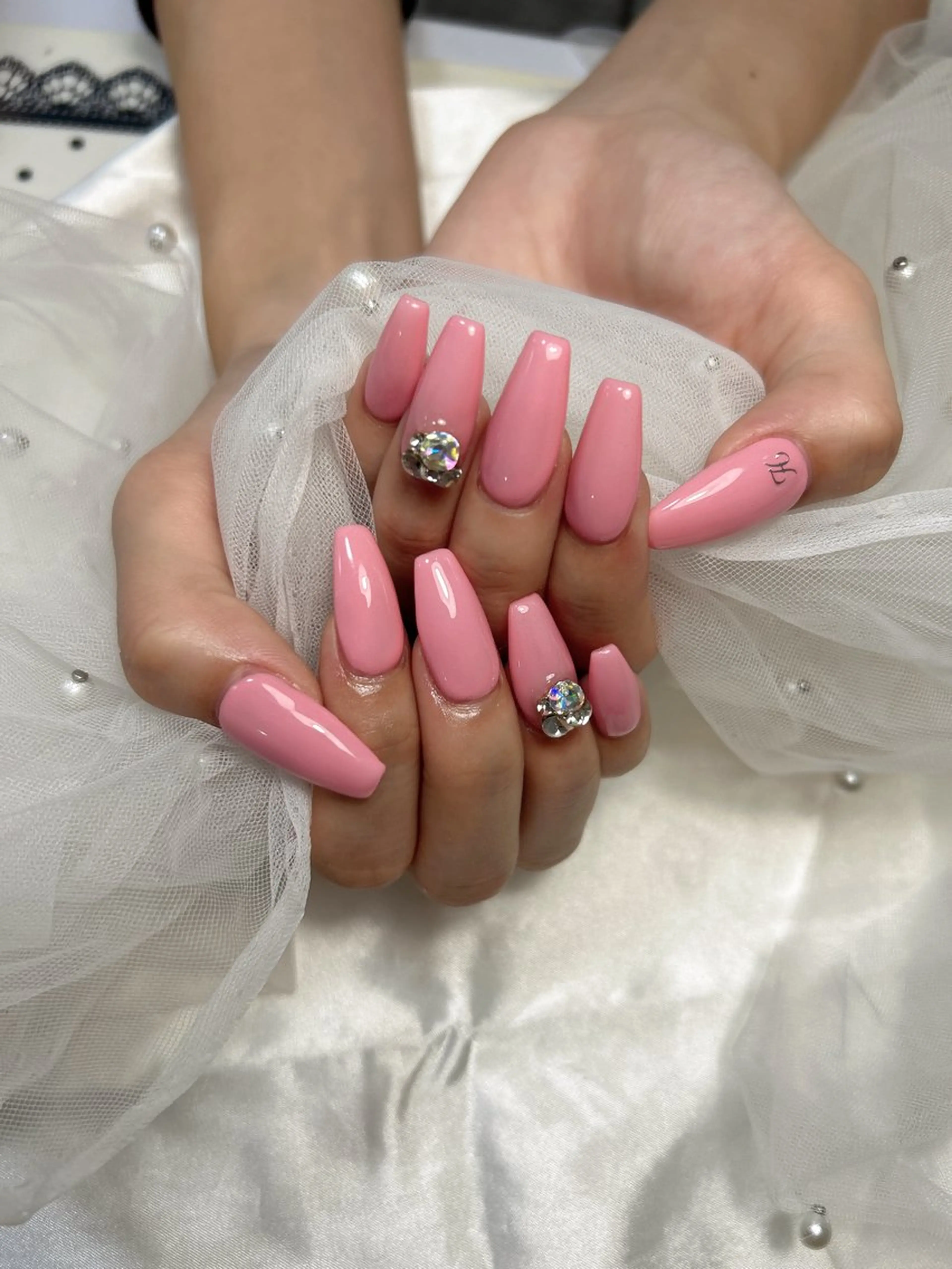 ネイル U·Mi nail salon所属・U·MI 上野御徒町店のネイルデザイン