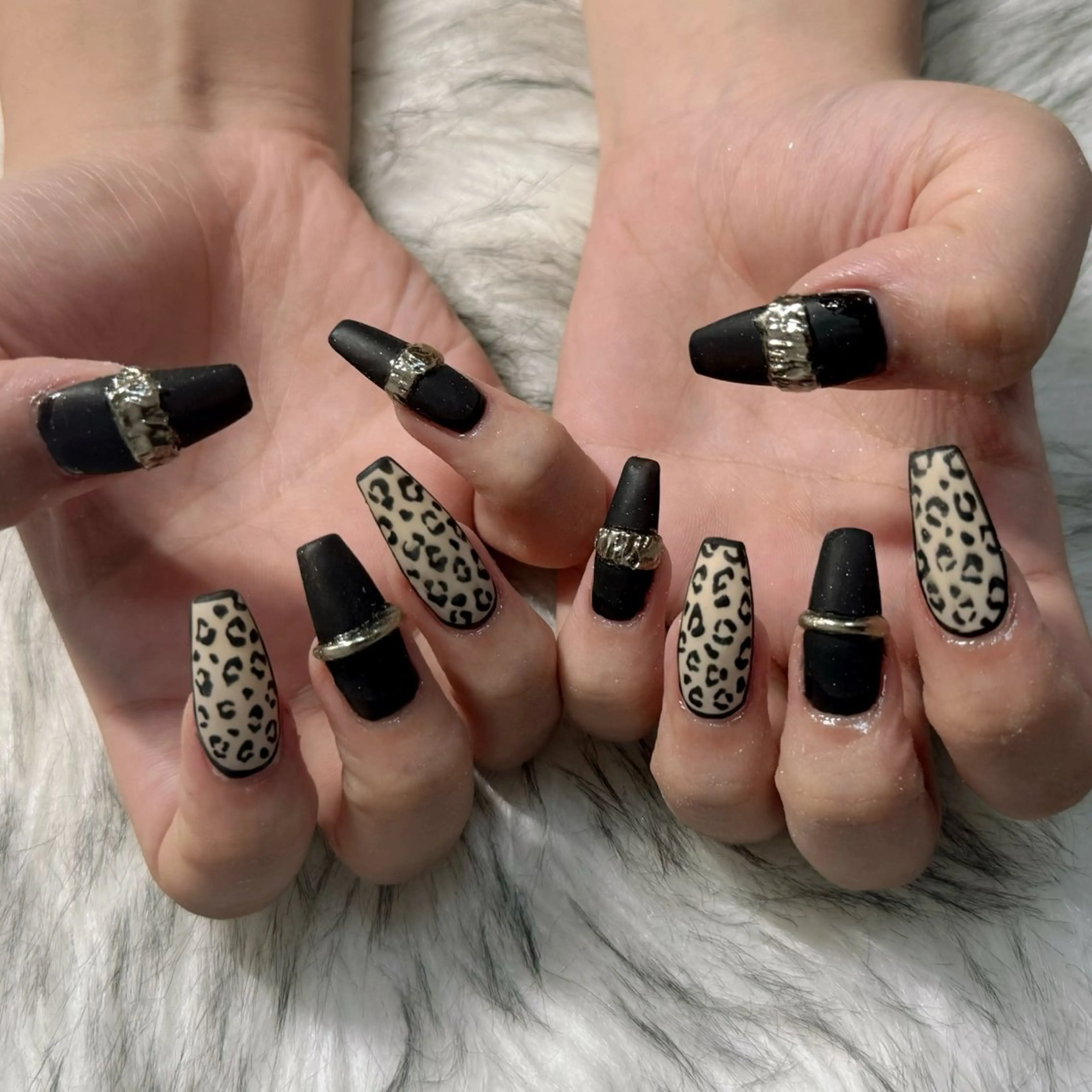 ロング ハンドネイル mao .のネイルデザイン