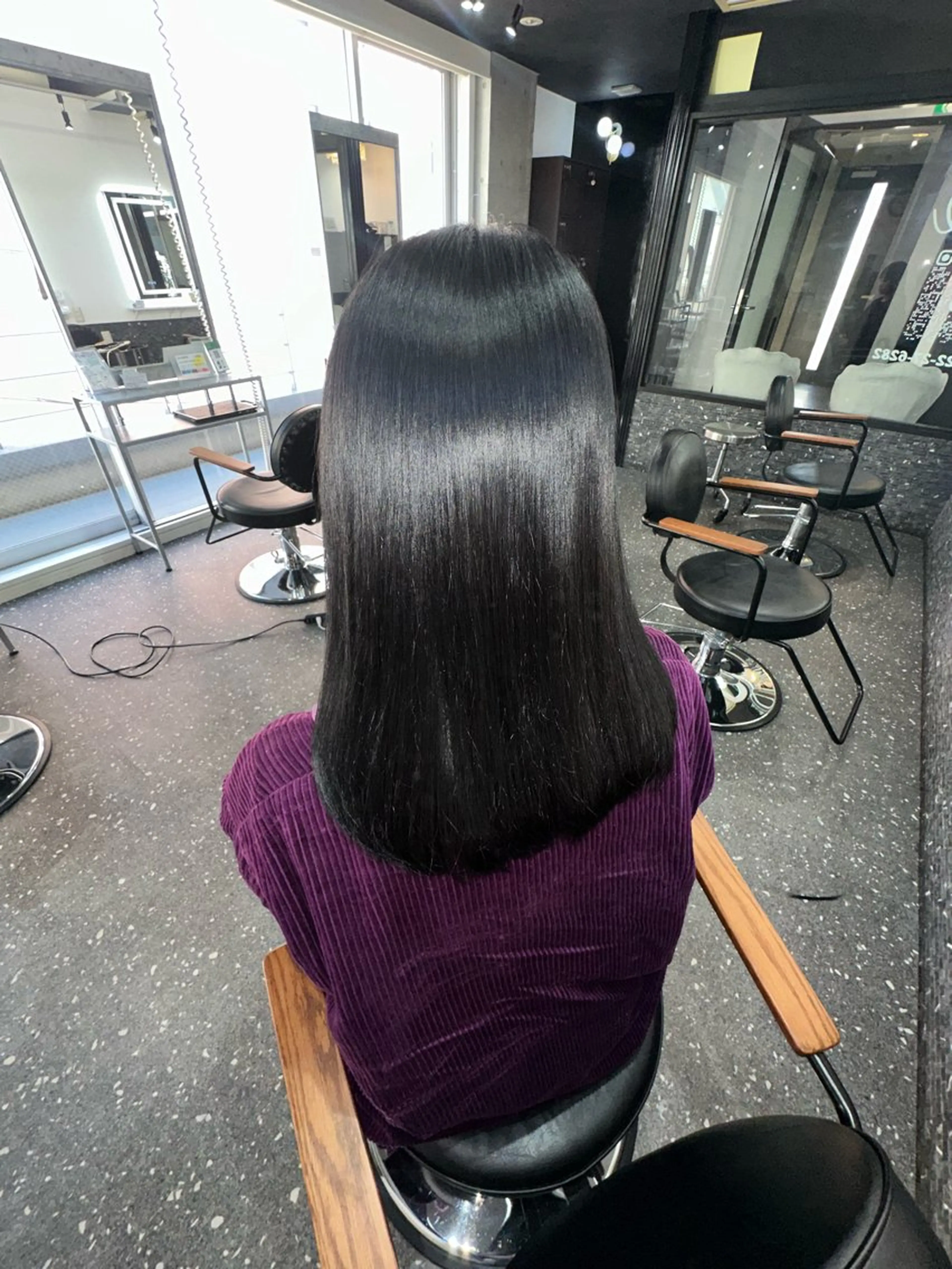 セミロング カラー パーマ カット ヘアカラー 縮毛矯正 トリートメント 髪質改善⭐️縮毛矯正 中野⭐️Rinaのヘアスタイル