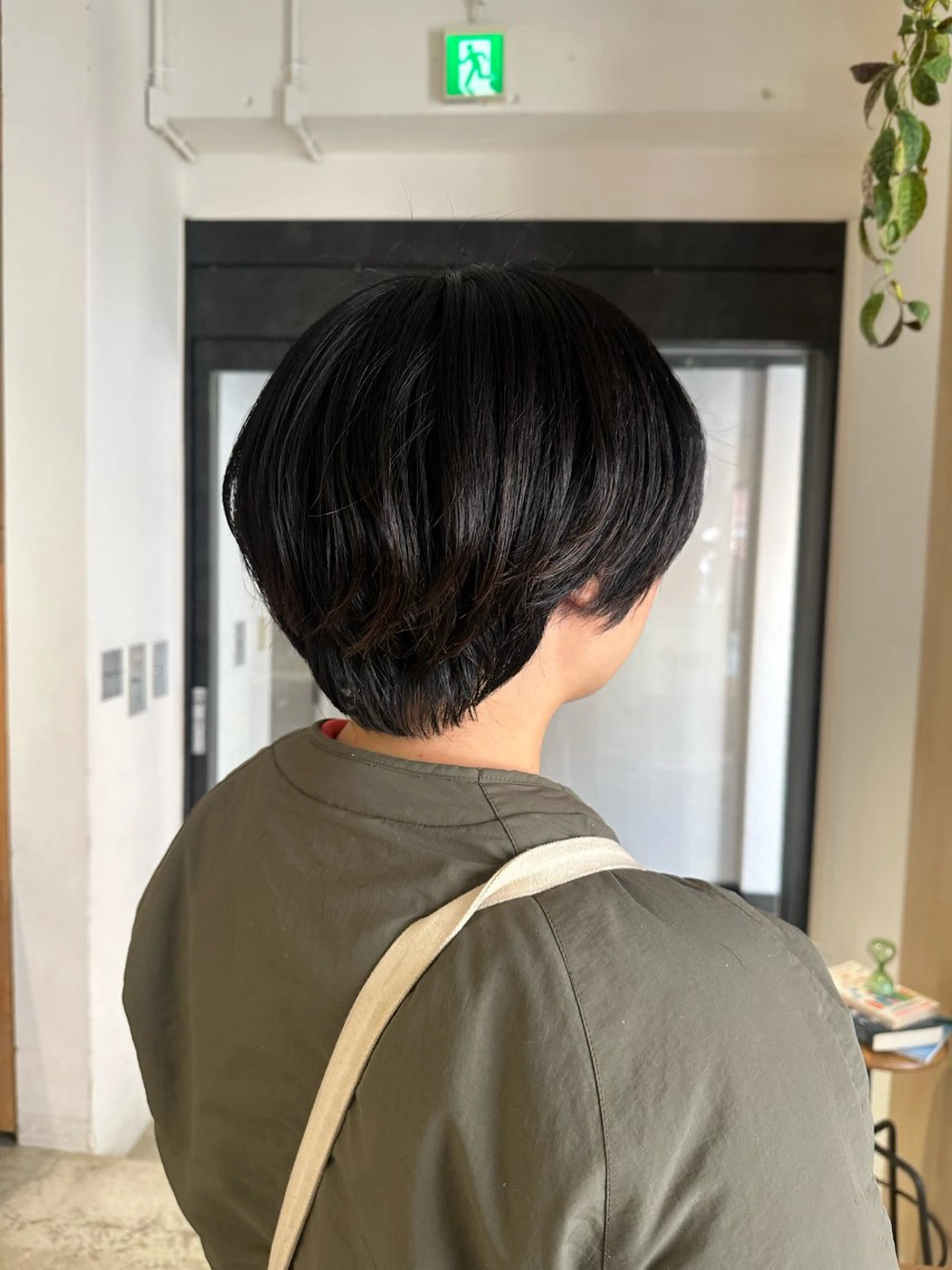 ショート ショートヘア 優依 / Room烏丸のヘアスタイル