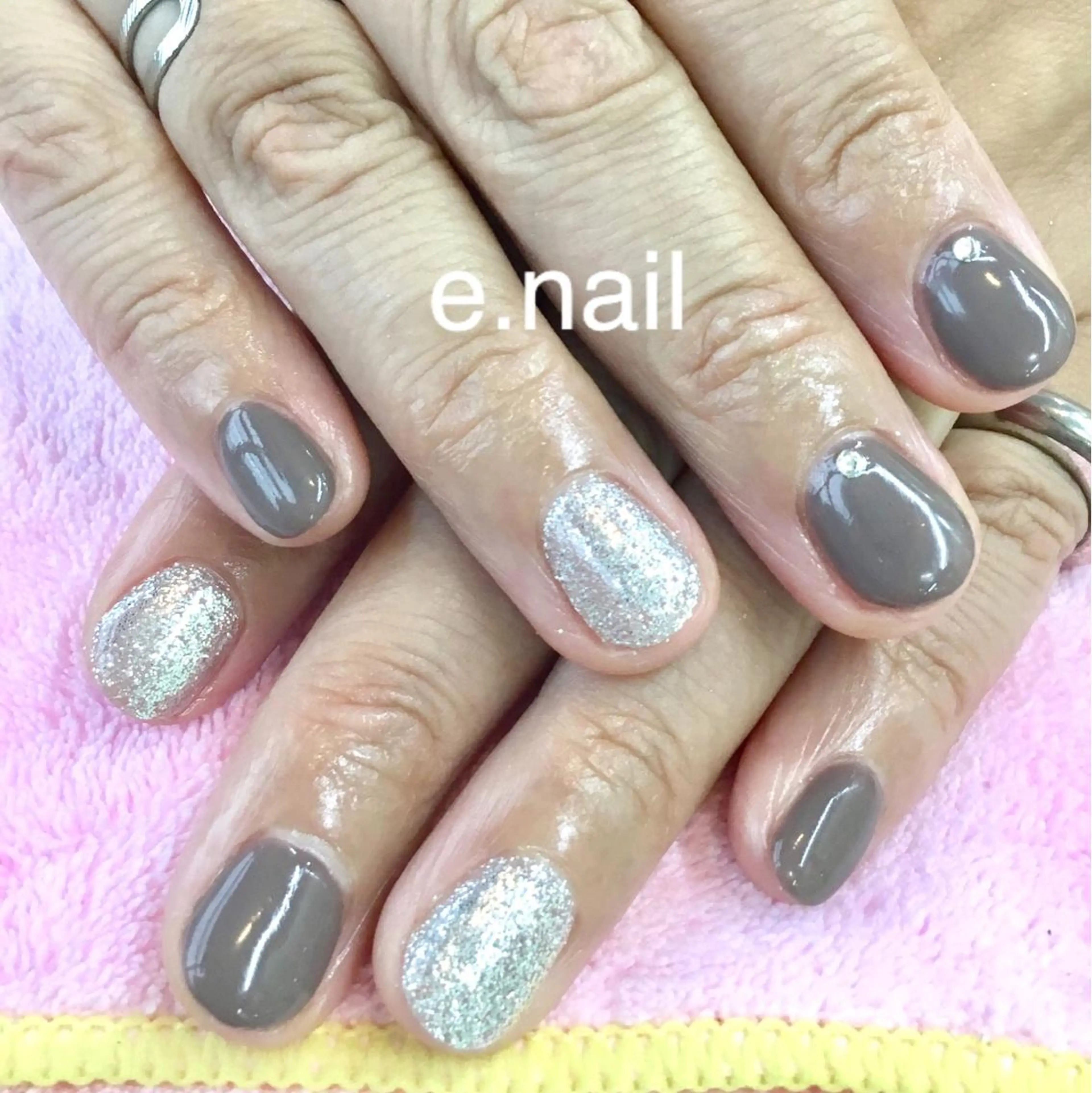 ネイル e.nail所属・和賀井 恵理のネイルデザイン