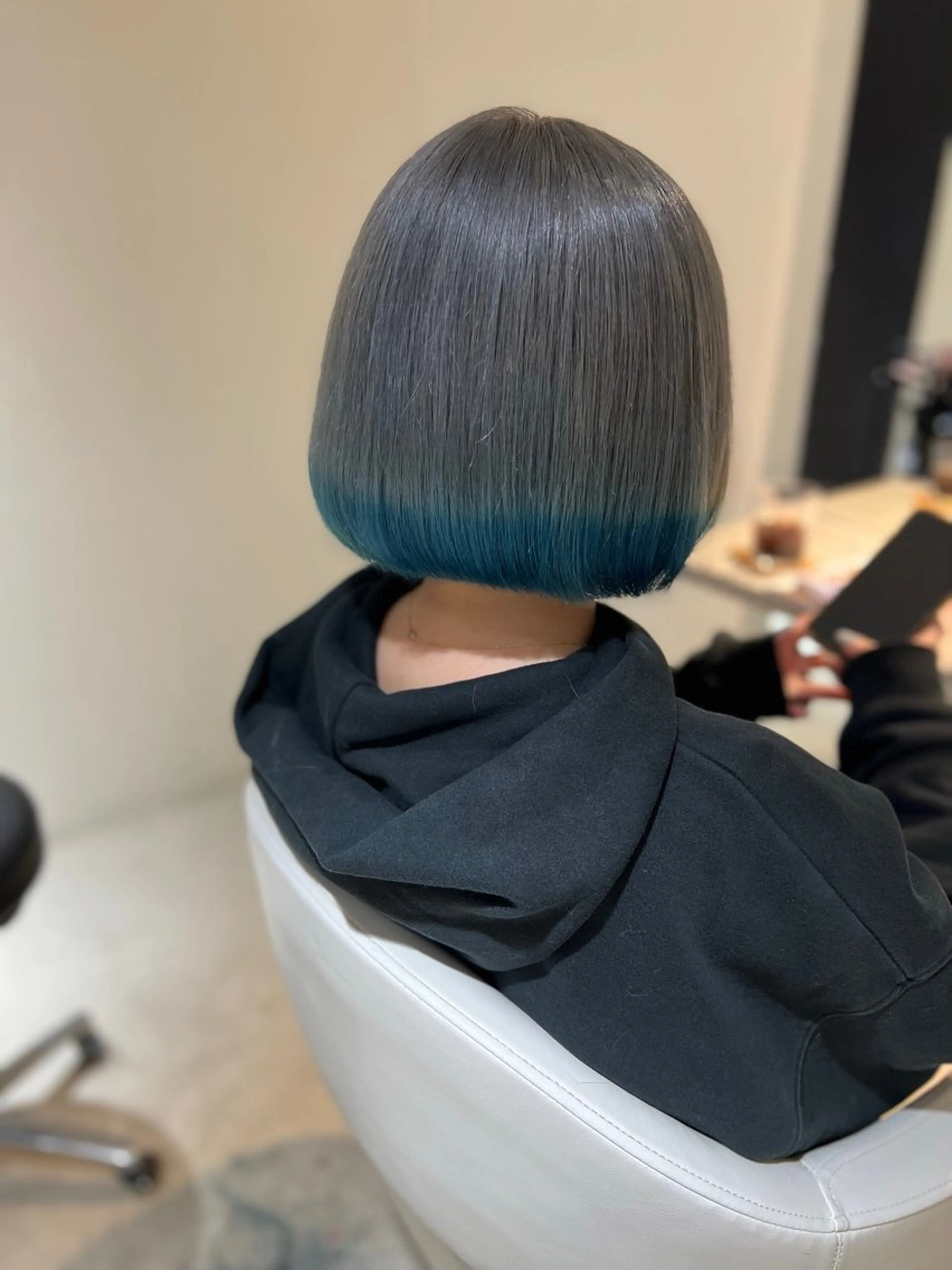 ショート カラー シルバー 絶対カワイイ保証💕 カワノ　チヒロのヘアスタイル