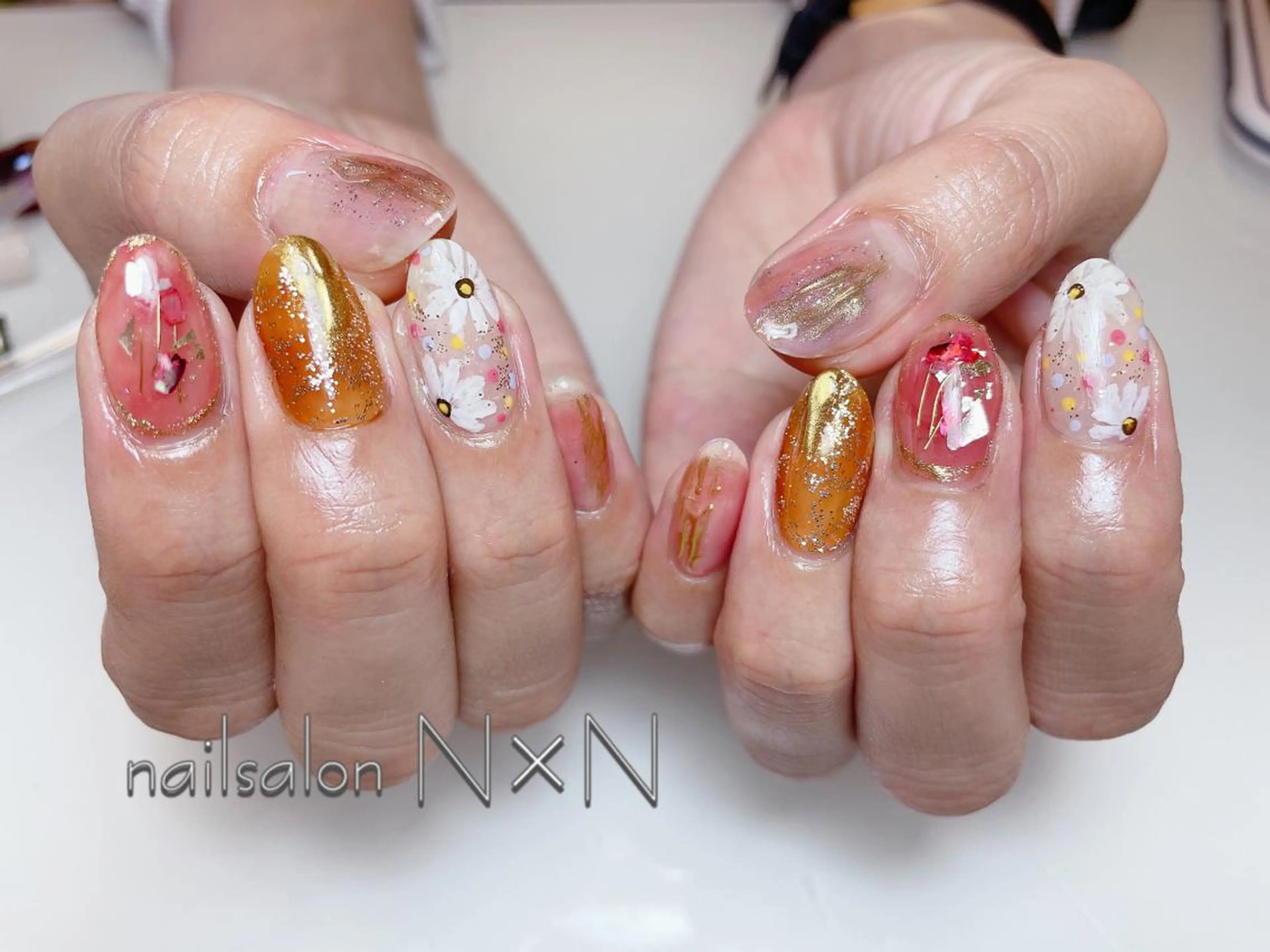 ネイル フラワーネイル ニュアンスネイル ぷっくりネイル nail salon N×Nのネイルデザイン