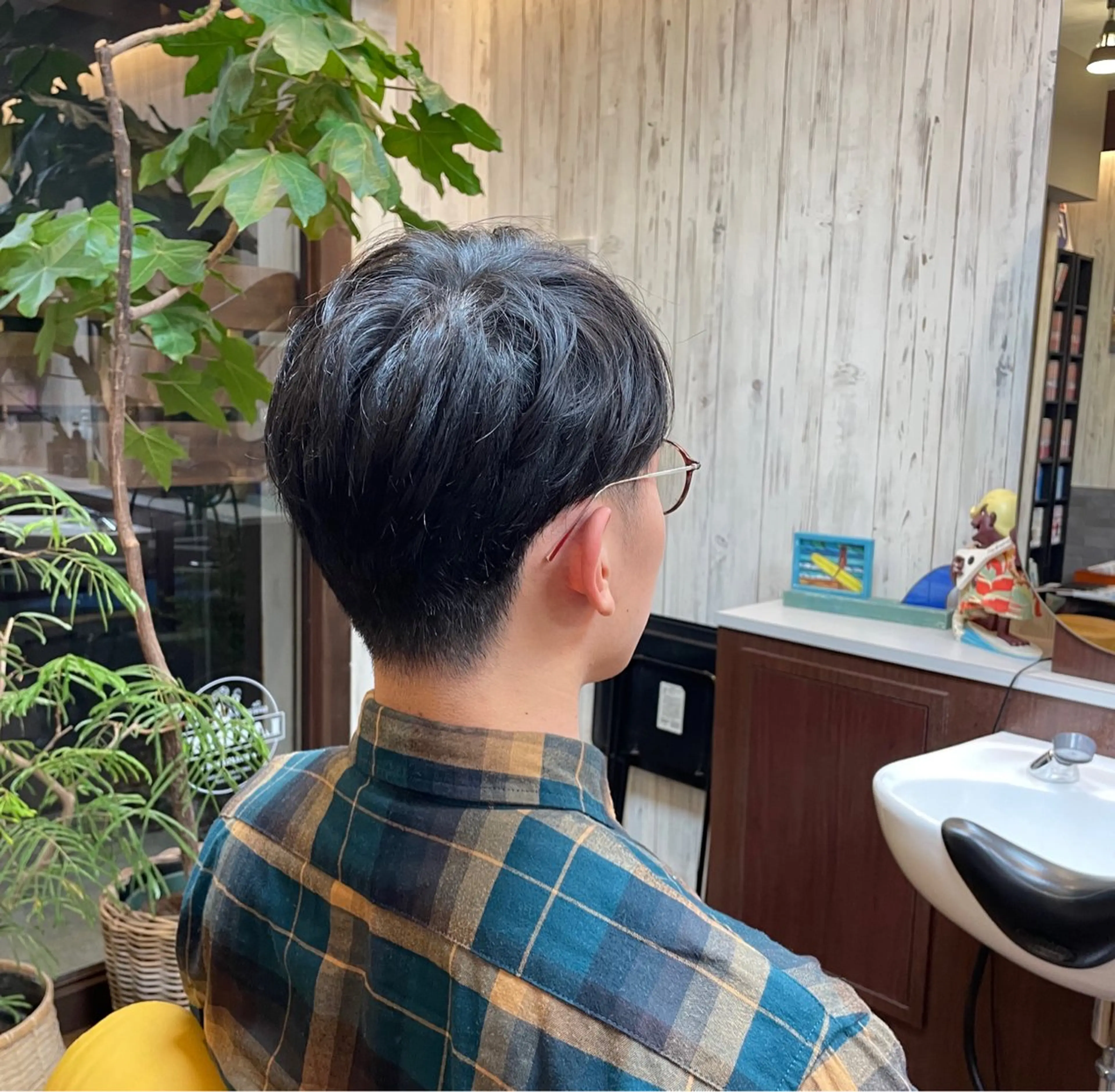 ショート メンズ 伊藤 良奈のヘアスタイル