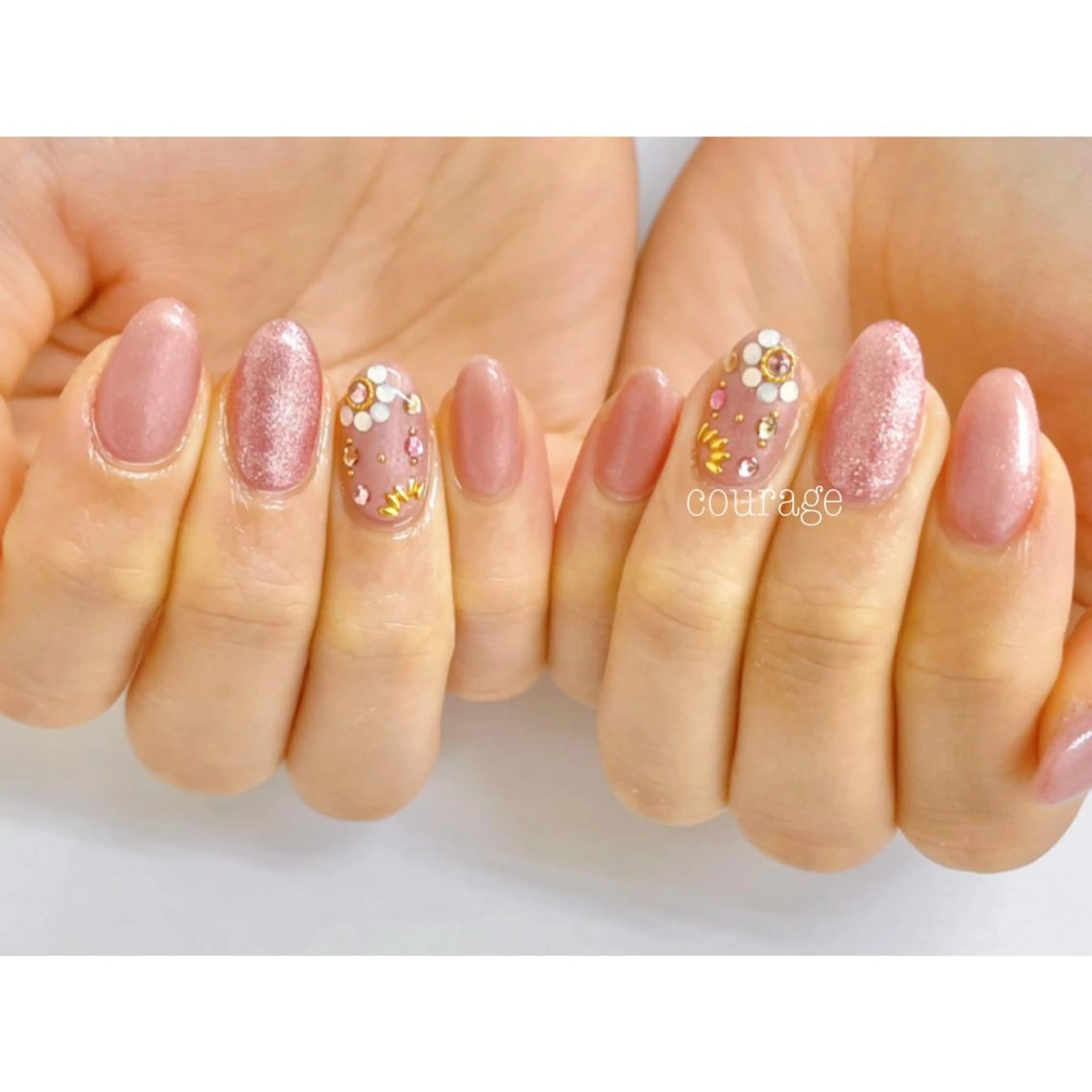 ネイル ハンドネイル ネイルサロンcourage所属・ネイルサロン courageのネイルデザイン