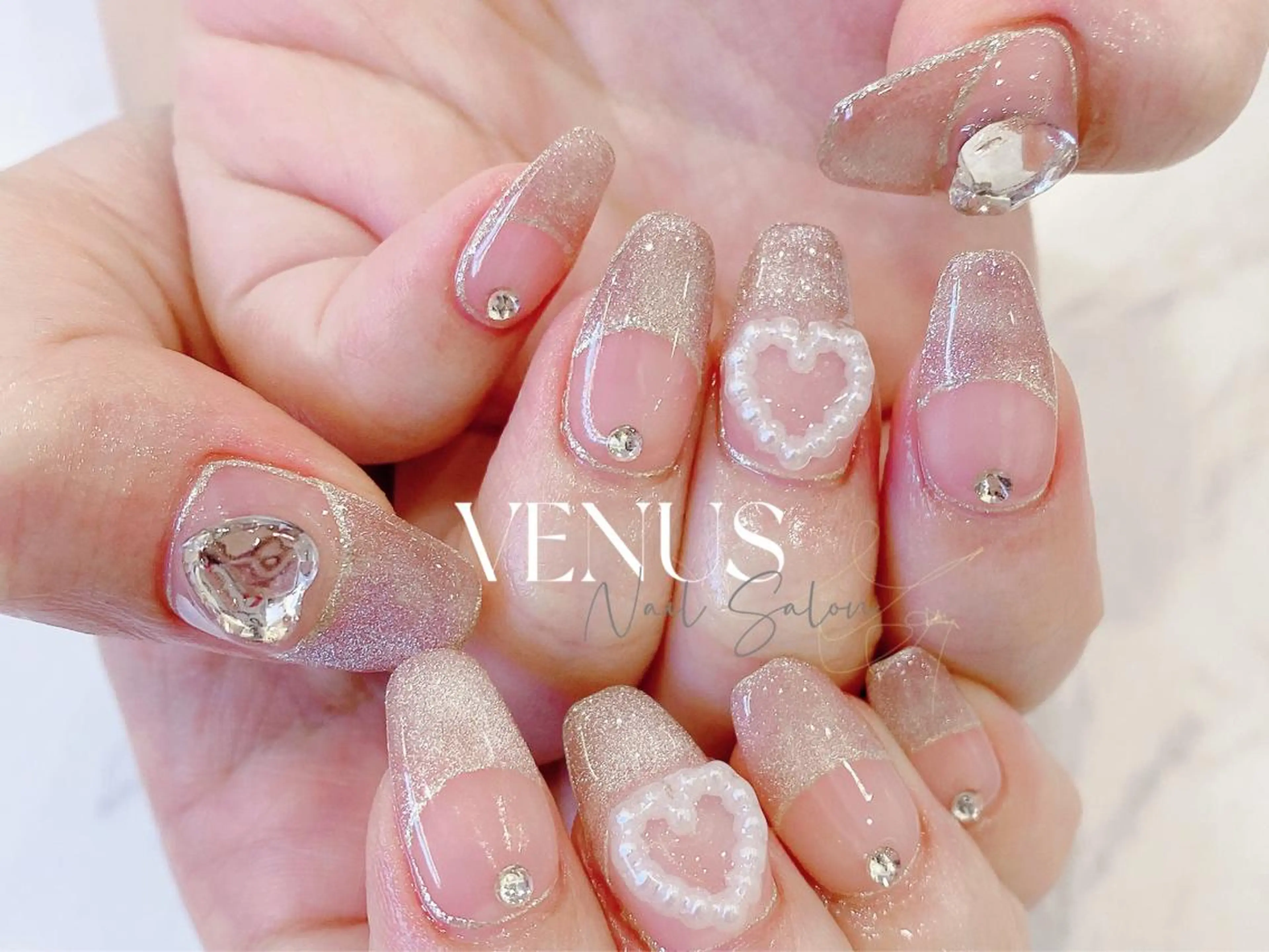 セミロング VENUS Nail ★池袋徒歩2分のネイルデザイン