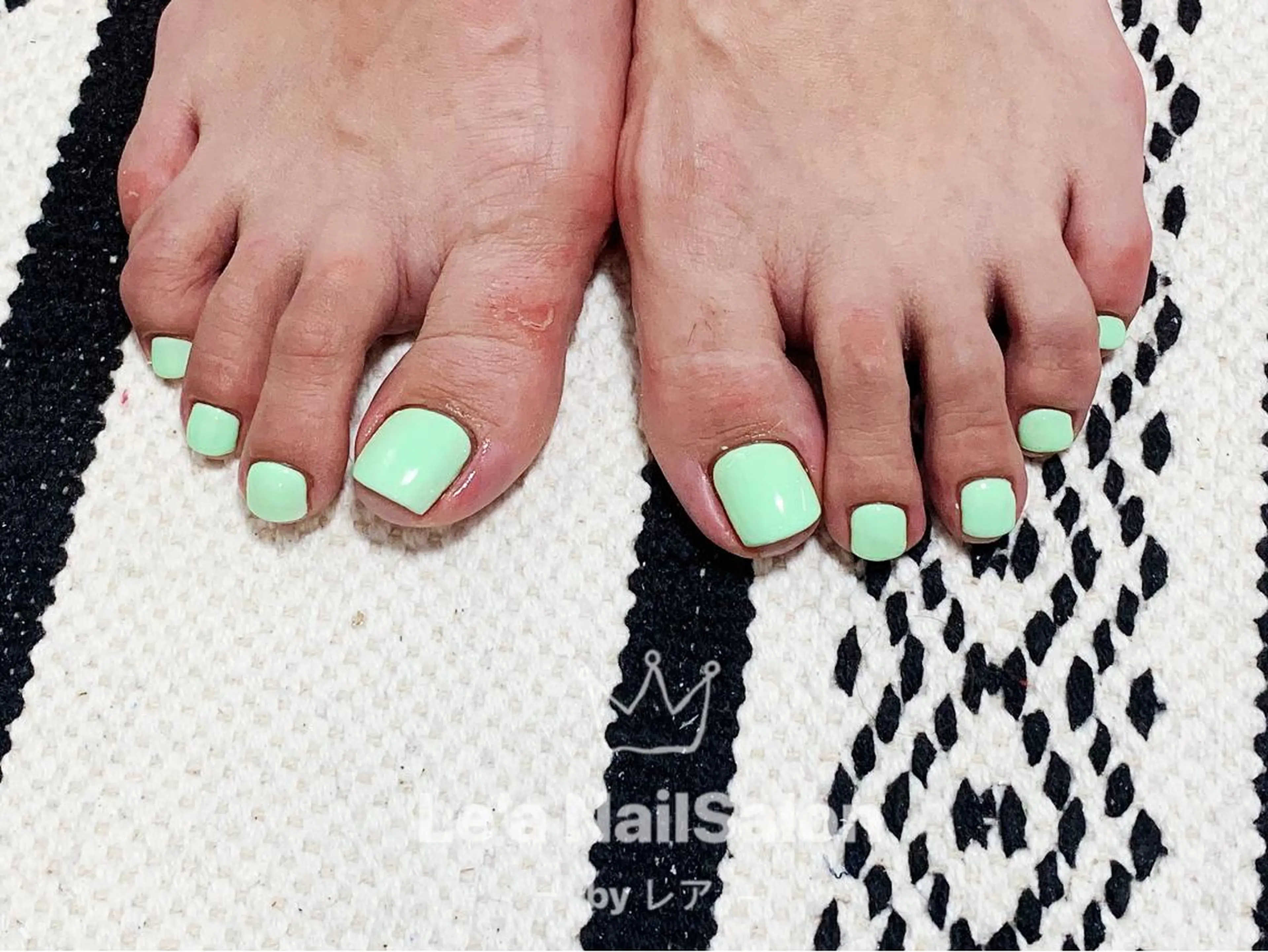 ショート カラー ネイル Lea NAILsalon所属・Le’a NailSalonのネイルデザイン