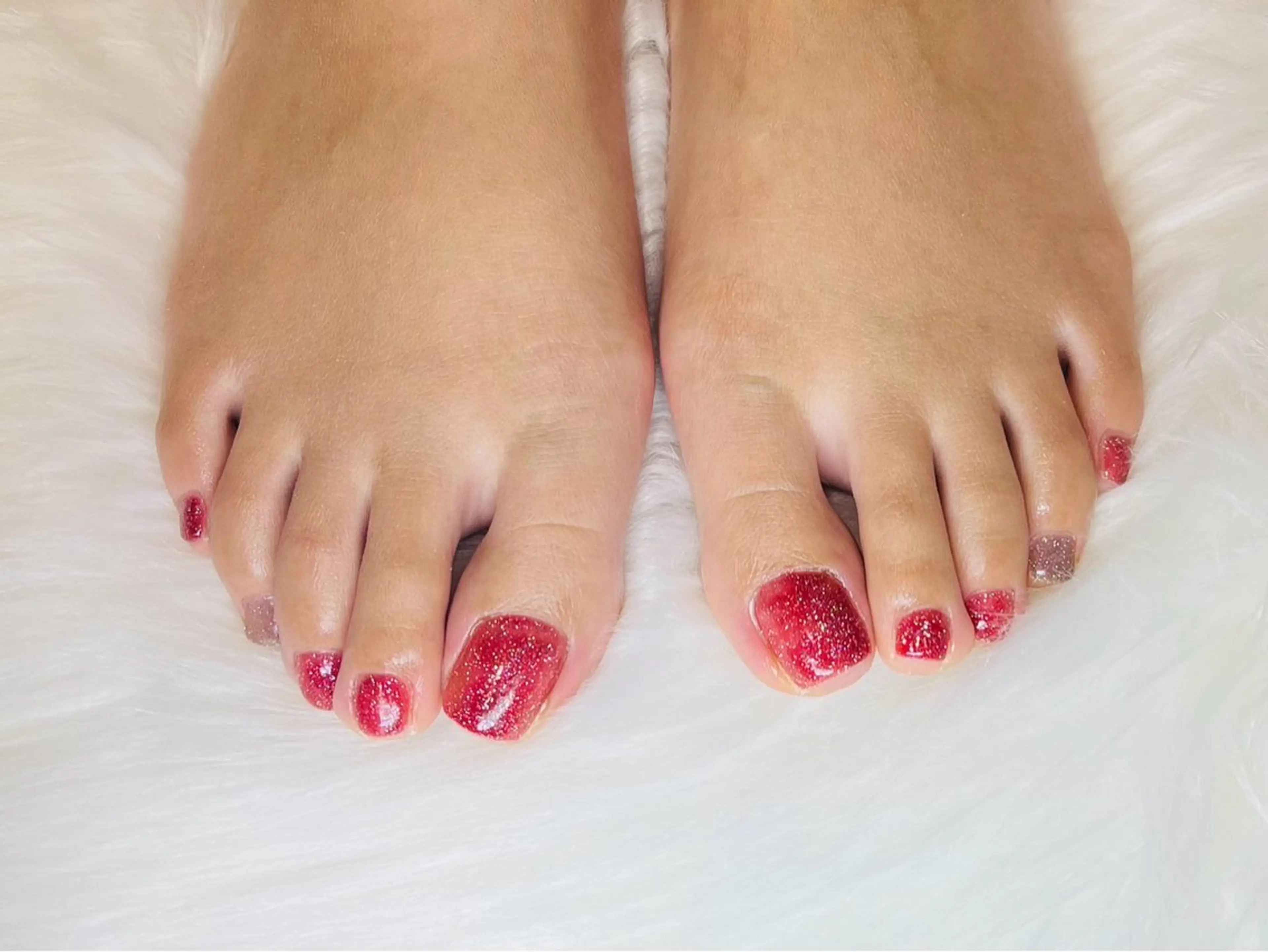 ネイル 、 、の眉毛・アイブロウイメージ