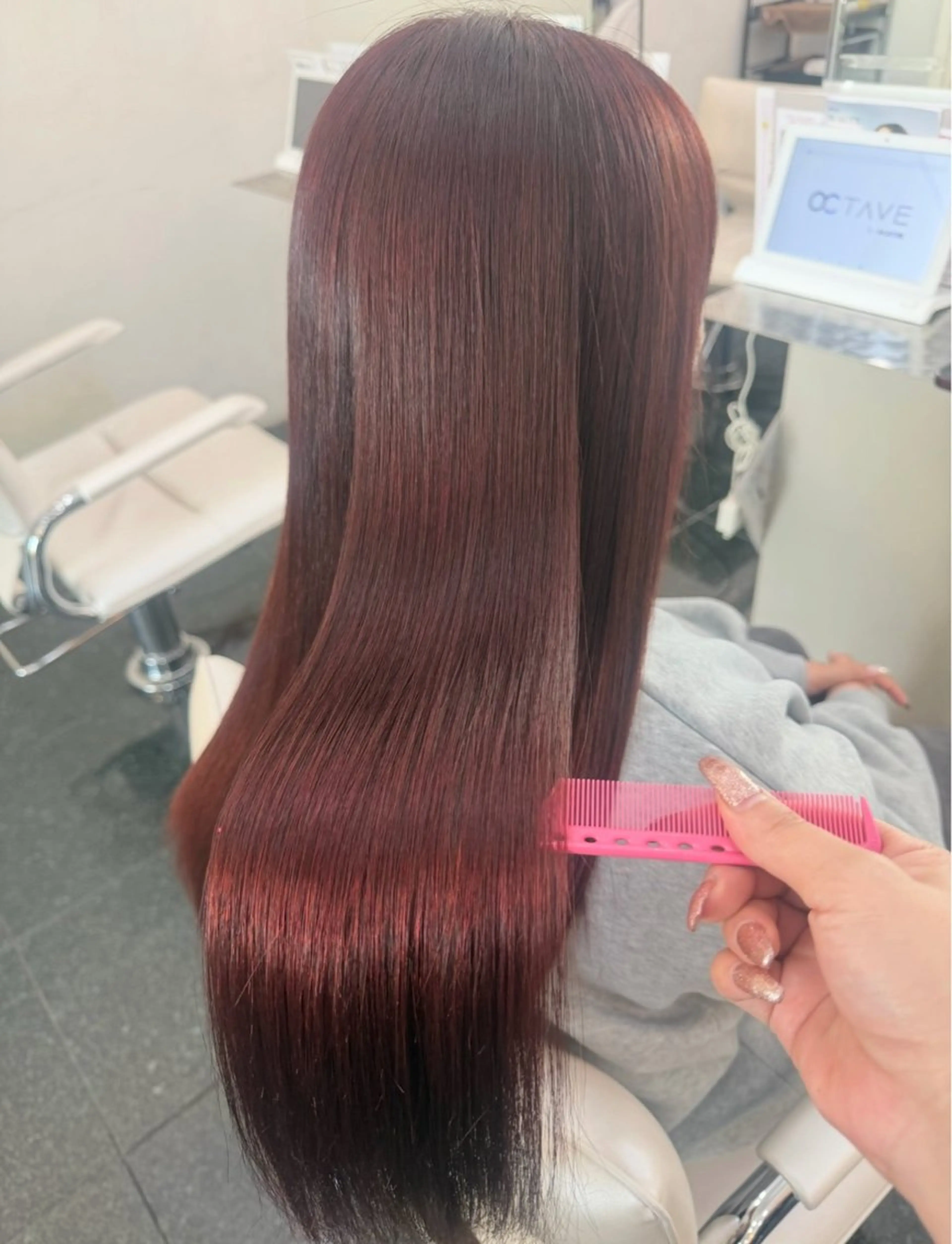 ロング カラー ブリーチ ハイトーンカラー 髪質改善 ヘアカラー 髪質改善カラー｜ Yukino🫧のヘアスタイル